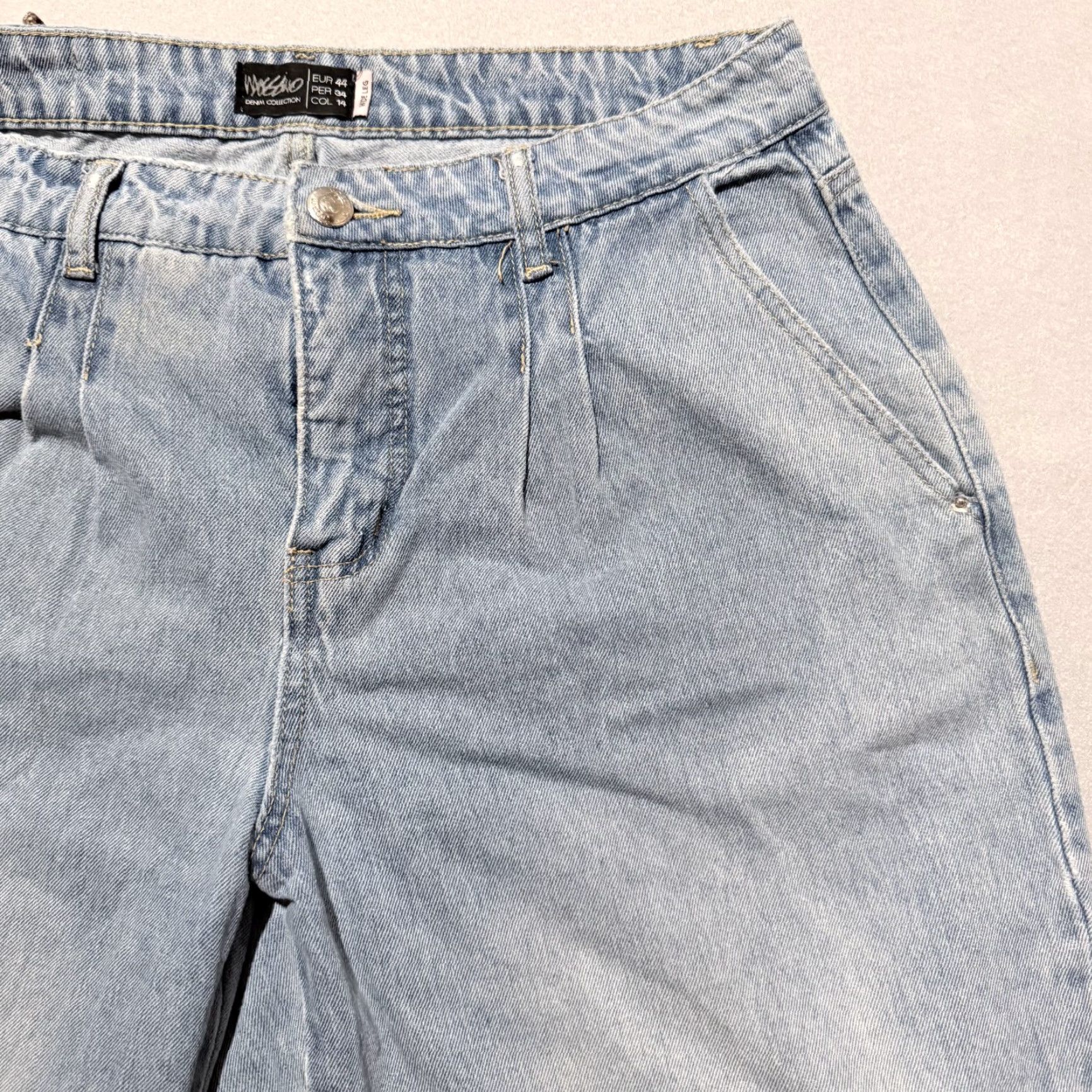 Mossimo Mossimo Jeans Women's Light Blue Snap Buttons Frayed Distressed Wide-Leg - 14 Size 36" / US 14 / IT 50 - 3 Thumbnail