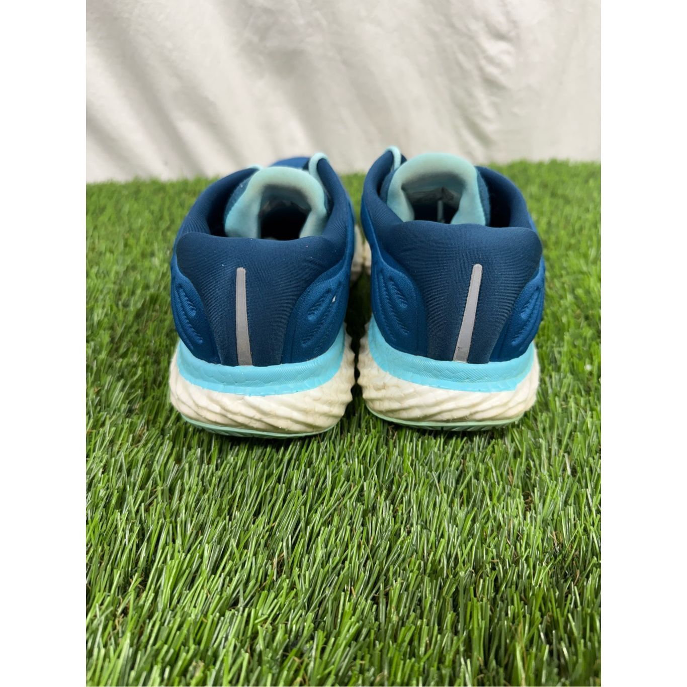 Saucony Size 8.5w Saucony Womens Triumph 17 S10546-25 Aqua Blue Runn Size US 8.5 / IT 38.5 - 3 Thumbnail