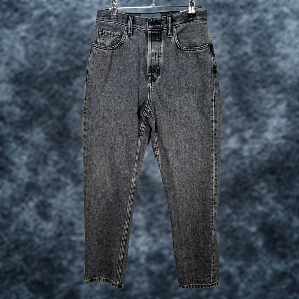 Everlane Everlane The 90s Cheeky Jean Organic Cotton Gray Womens Size 25 Regular Jeans 90s Womens Tapered Gray Organic Cotton Denim St Modern Size 42" / US 20 - 1 Thumbnail
