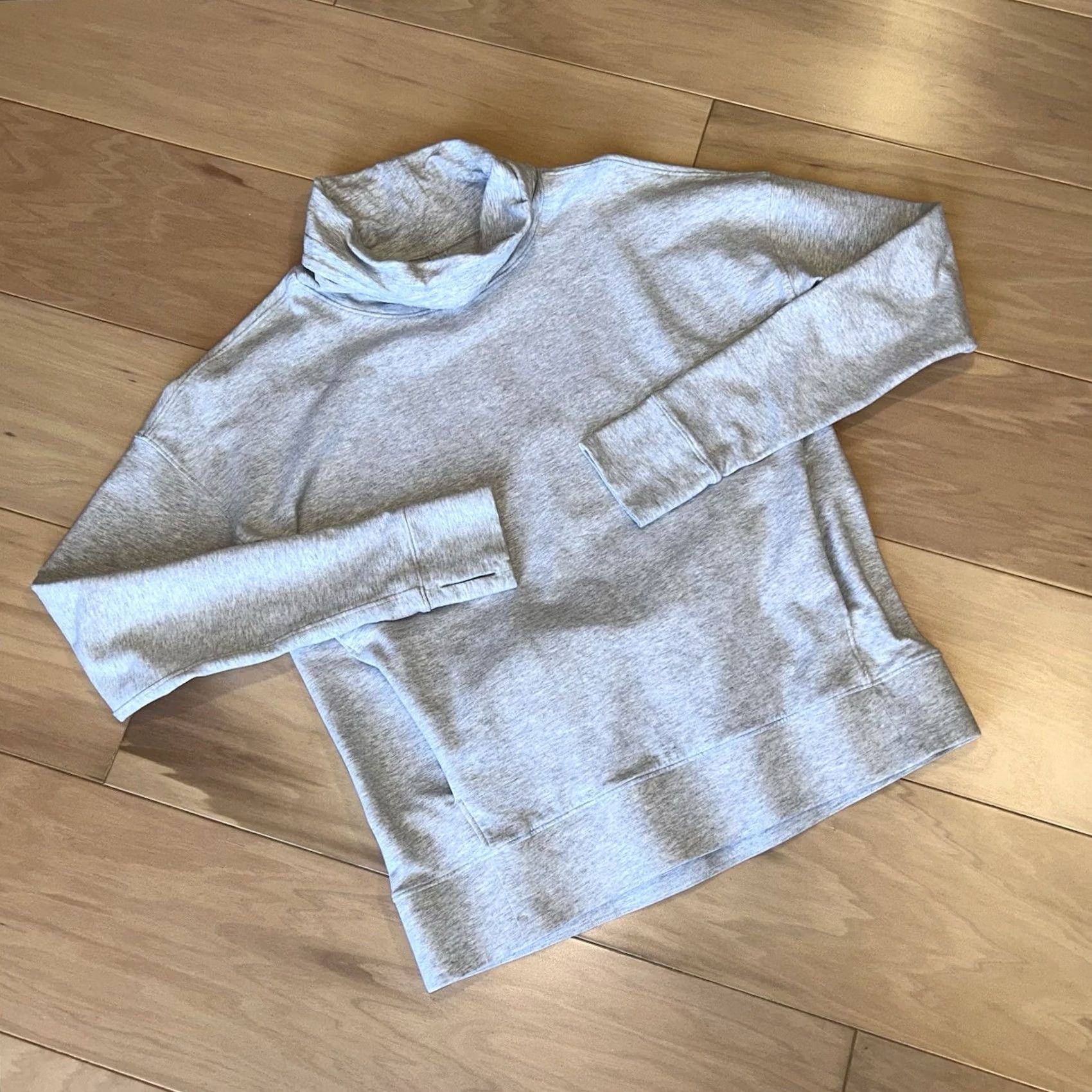 Lululemon VINTAGE Lululemon Go Forward Pullover Cowl Neck Gray Women’s 6 Size M / US 6-8 / IT 42-44 - 2 Thumbnail