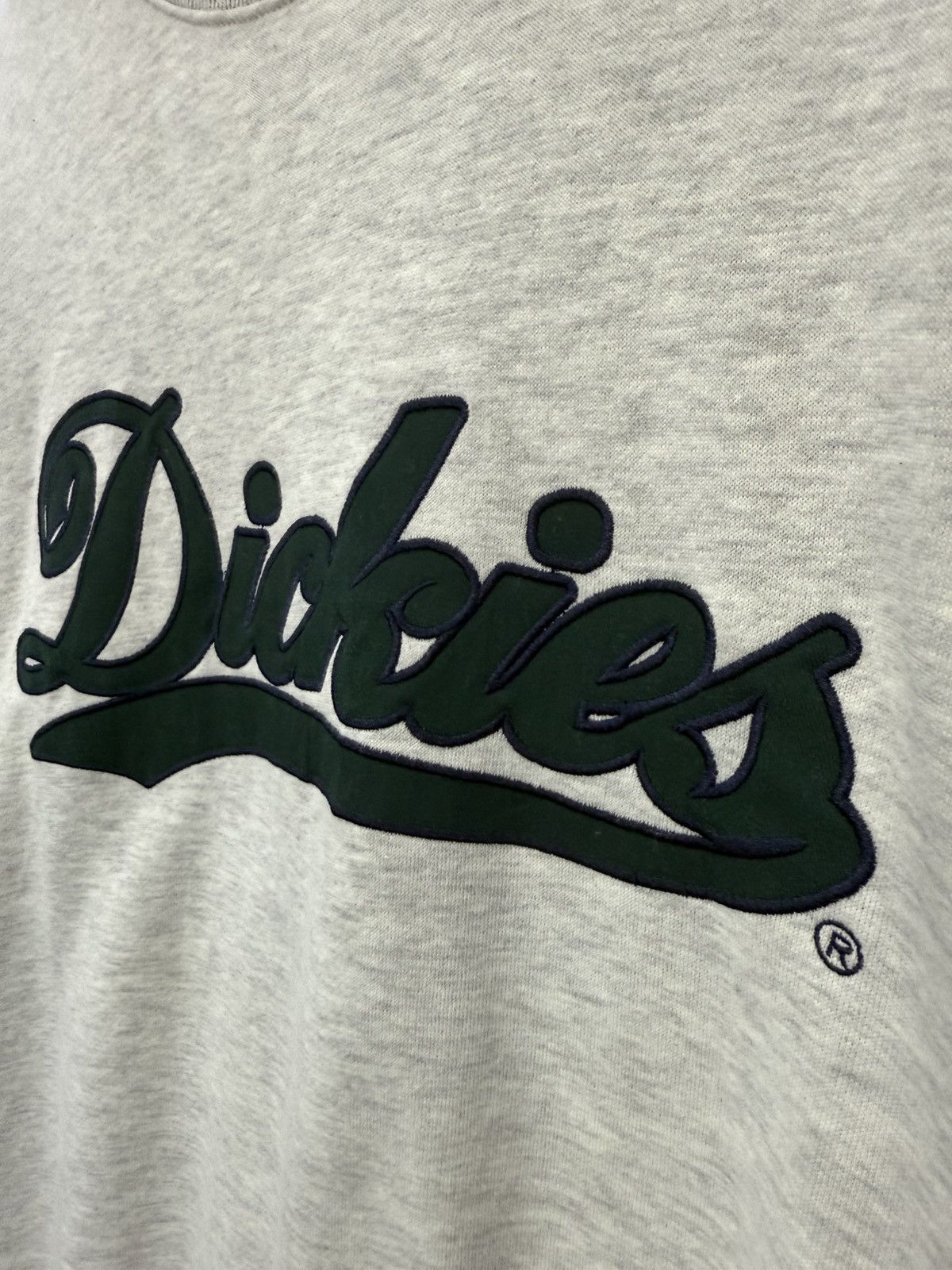 Dickies 🔥 Y2K DICKIES SPELLOUT LOGO STREETWEAR SWEATSHIRT - M Size US M / EU 48-50 / 2 - 5 Thumbnail