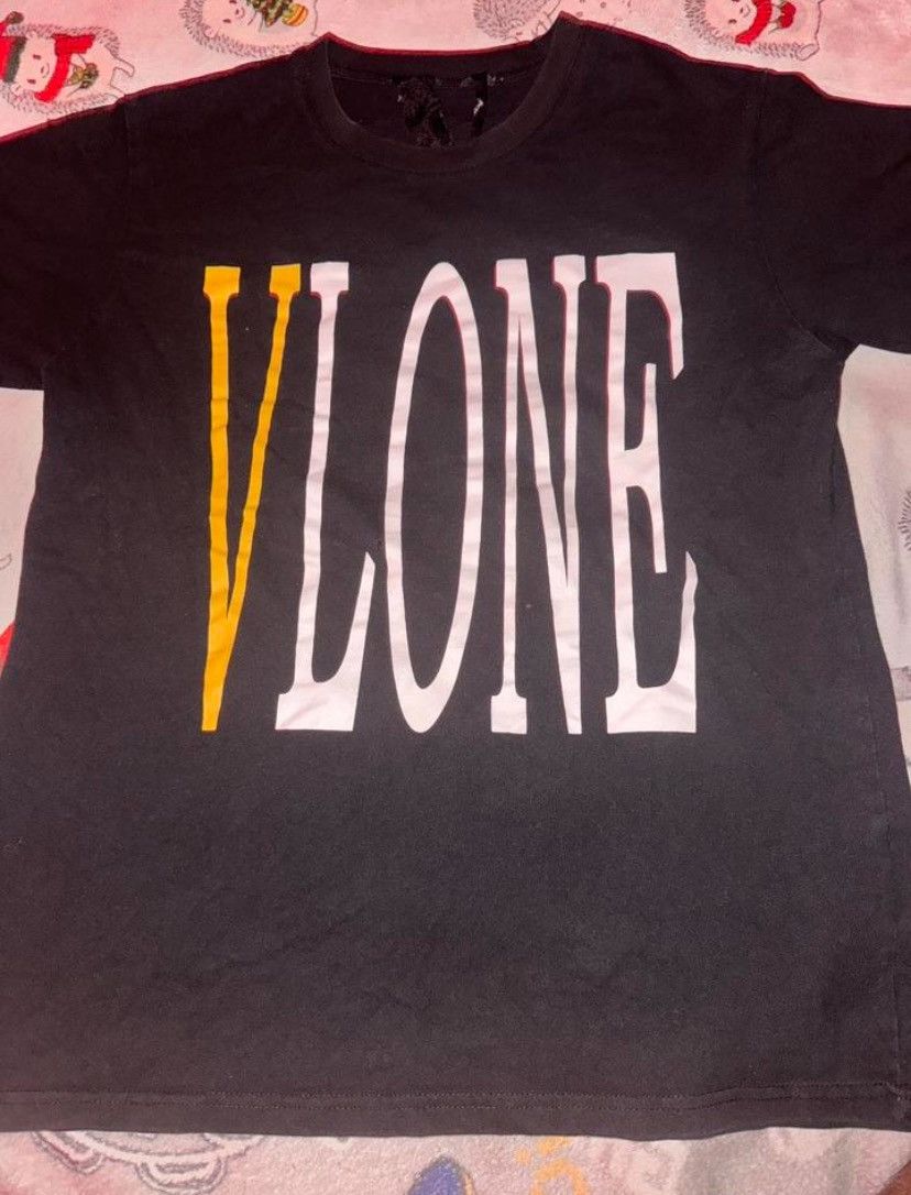 Vlone Vlone T Shirt Size US XL / EU 56 / 4 - 1 Thumbnail