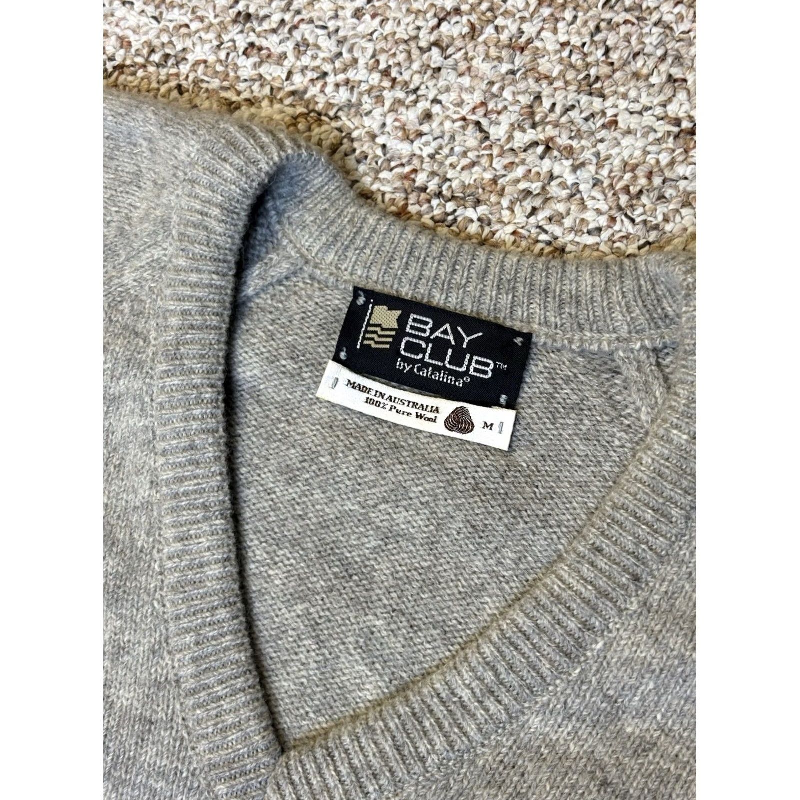 Catalina VINTAGE Bay Club Catalina V-Neck Chunky Knit Pure Wool Sweater Mens Size M Gray 90s Pullover Size US M / EU 48-50 / 2 - 3 Thumbnail