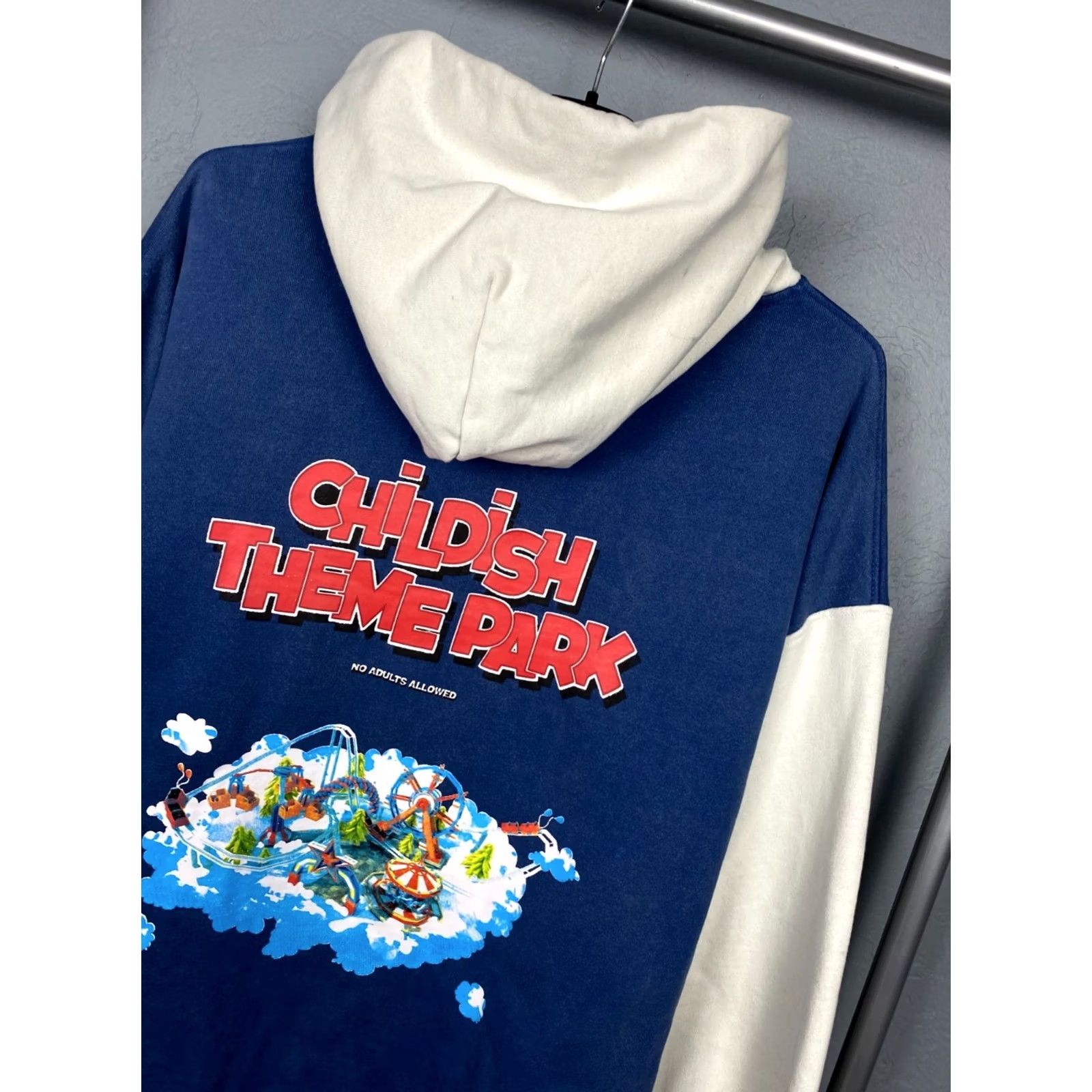 Vintage Childish Hoodie Main Selling Point Shirt Adult M Blue Graphic Print Oversized 90s Theme Park Style Mens Size US M / EU 48-50 / 2 - 2 Thumbnail