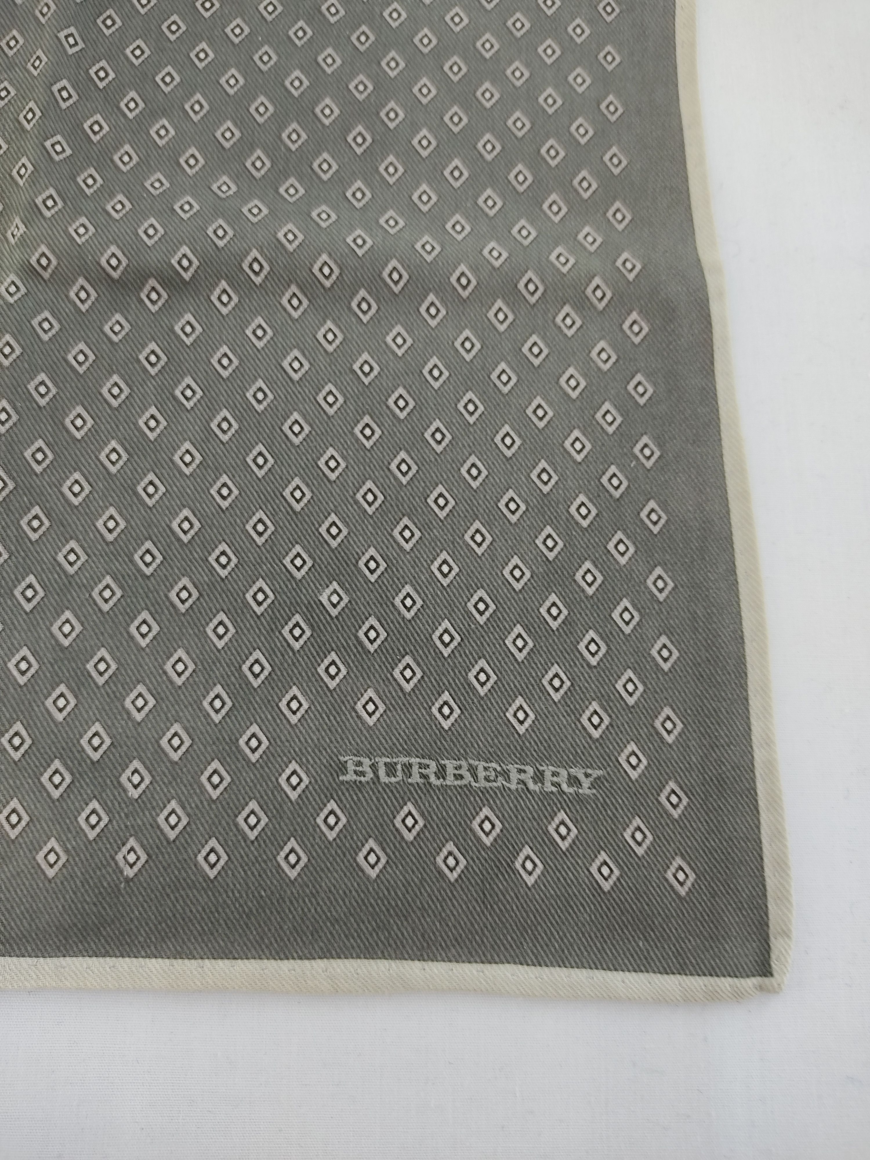 Burberry × Vintage Burberry Handkerchief / Neckwear / Bandana Size ONE SIZE - 4 Thumbnail