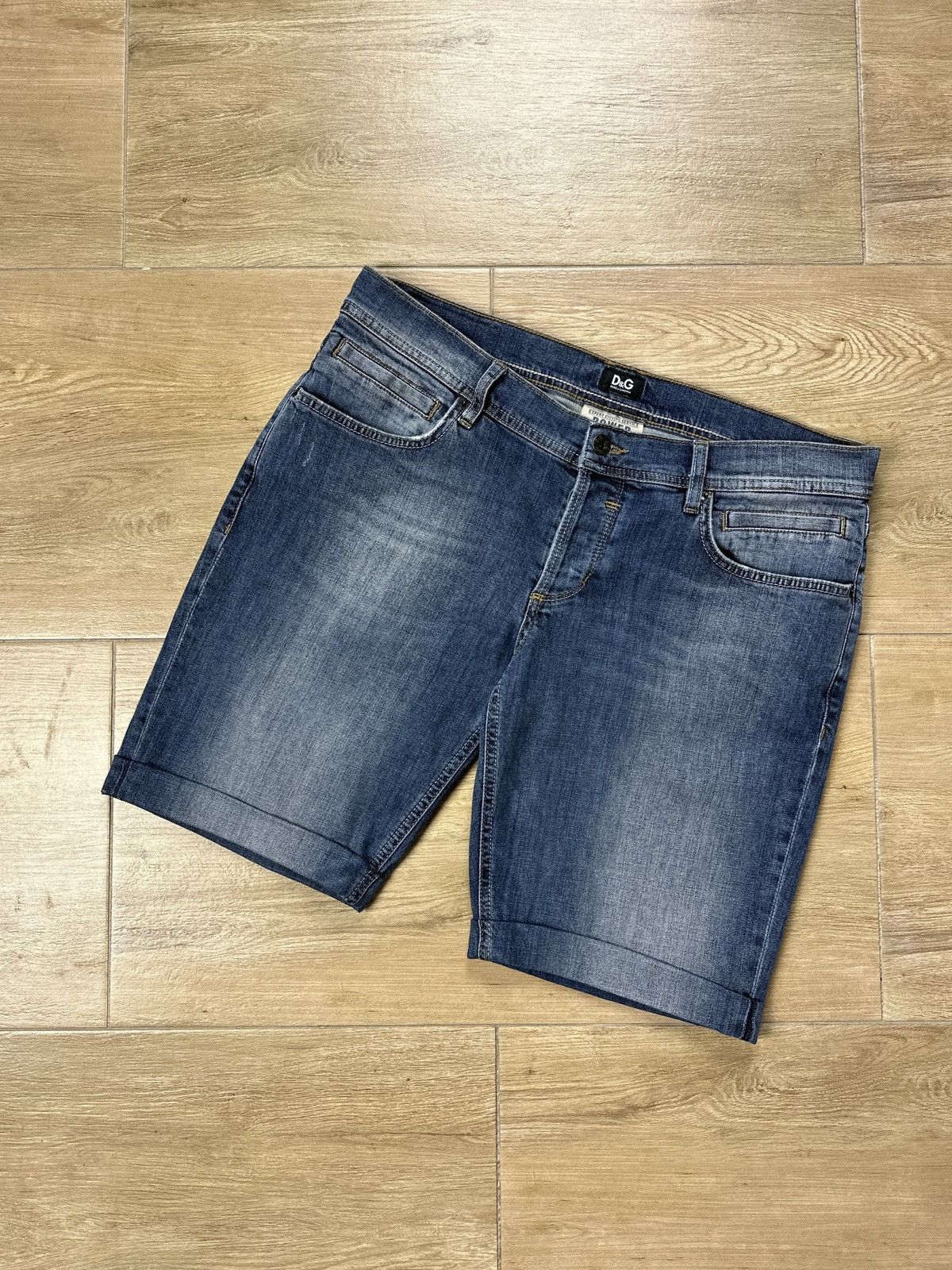 Dolce & Gabbana × Vintage Vintage Y2K Dolce & Gabbana Denim Shorts Size US 34 / EU 50 - 1 Thumbnail