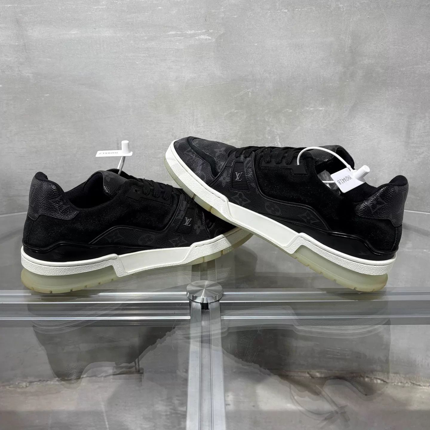 Louis Vuitton LV Trainer Black Monogram Men's UK7 41 Size US 8 / EU 41 - 5 Thumbnail