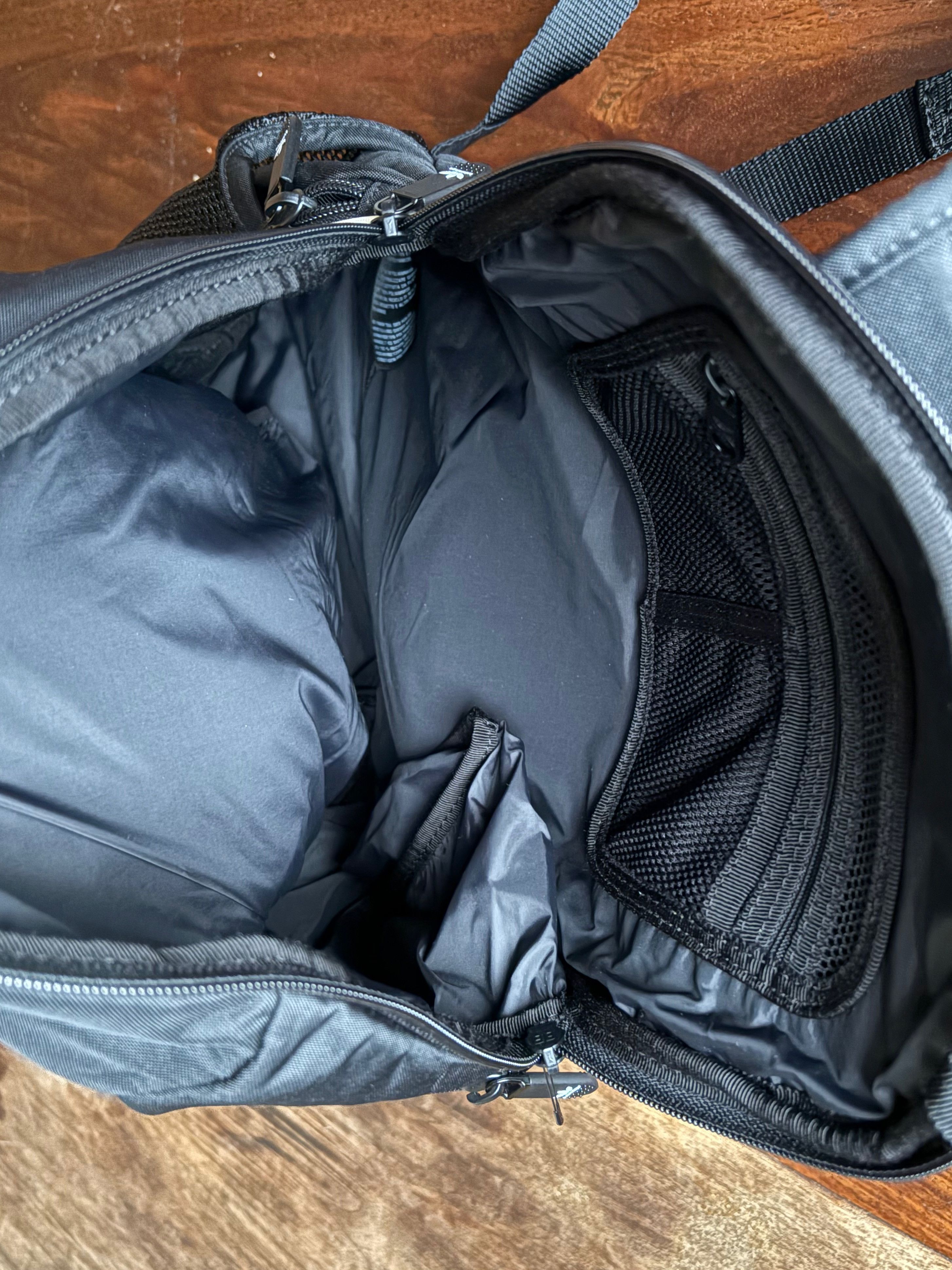 Balenciaga Balenciaga x Adidas backpack recycled nylon backpack Size ONE SIZE - 5 Thumbnail