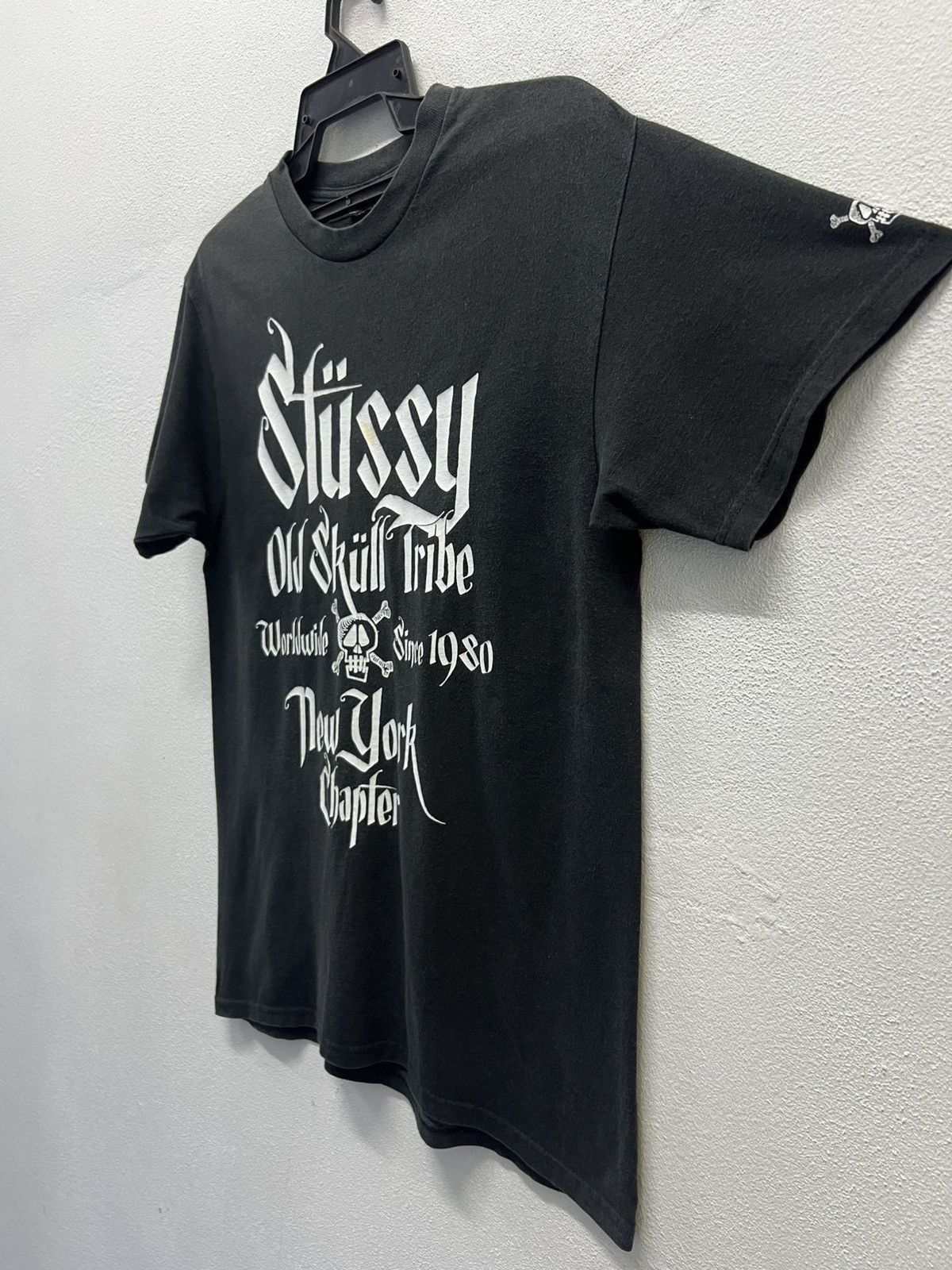 Stussy × Vintage VINTAGE STUSSY OLD SKULL TRIBE NEW YORK CHAPTER SHIRT Size US M / EU 48-50 / 2 - 5 Thumbnail