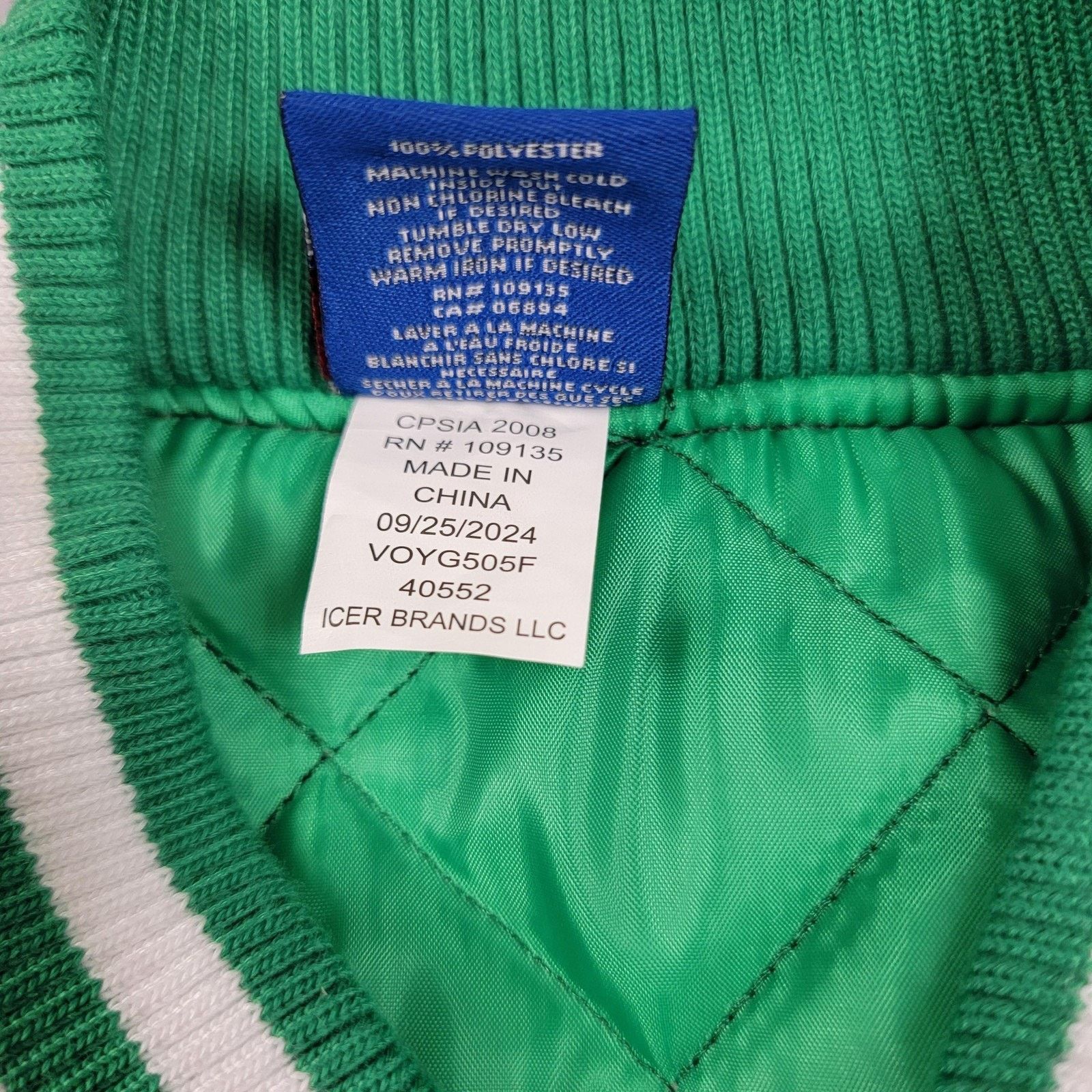 NBA Boston Celtics Jacket Youth 18-20 NBA Varsity (972) Size US XL / EU 56 / 4 - 4 Thumbnail