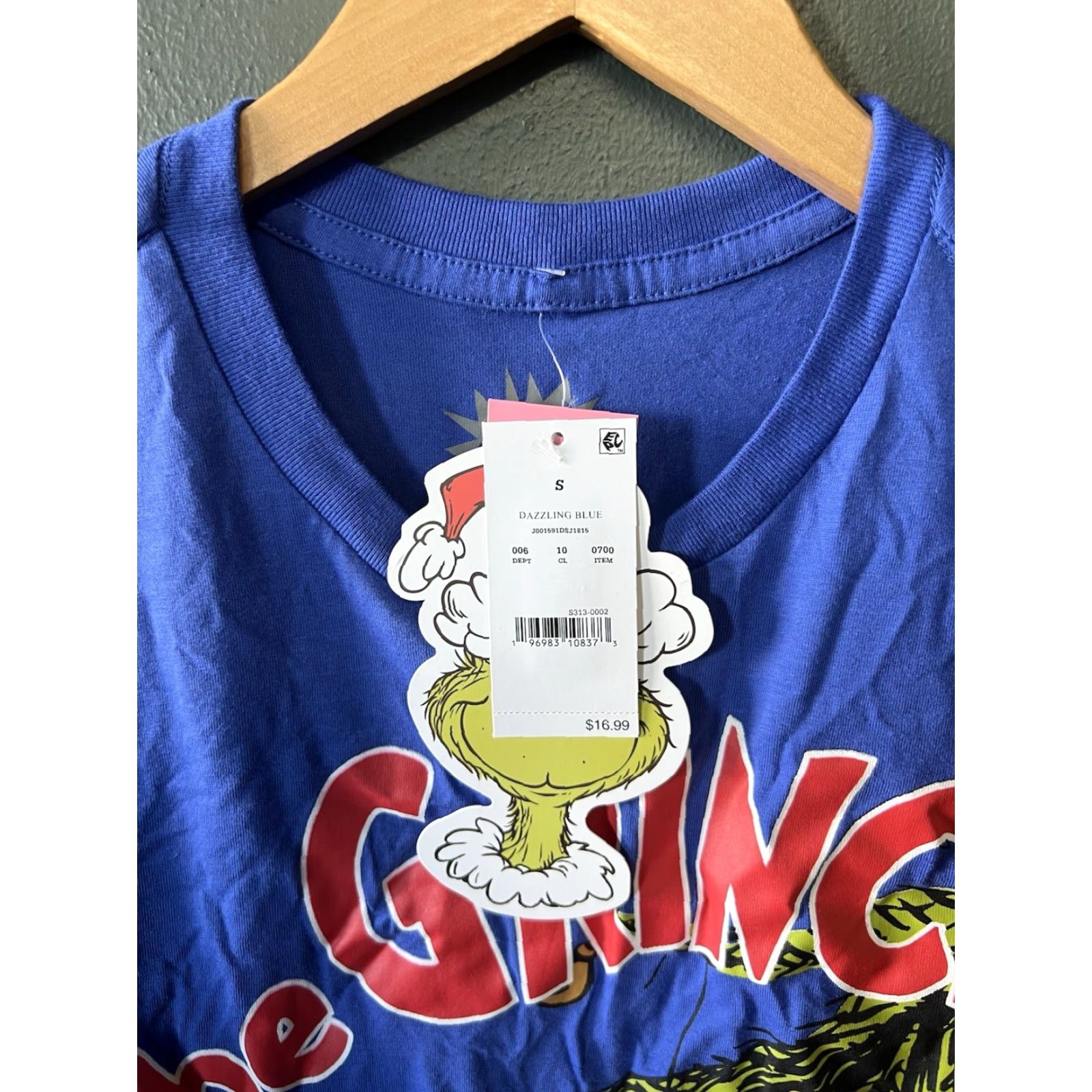 Gloverall Dr. Seuss The Grinch All Over Print T-Shirt Blue Short Sleeve Crew Neck Men S Christmas L size? Size US S / EU 44-46 / 1 - 3 Thumbnail