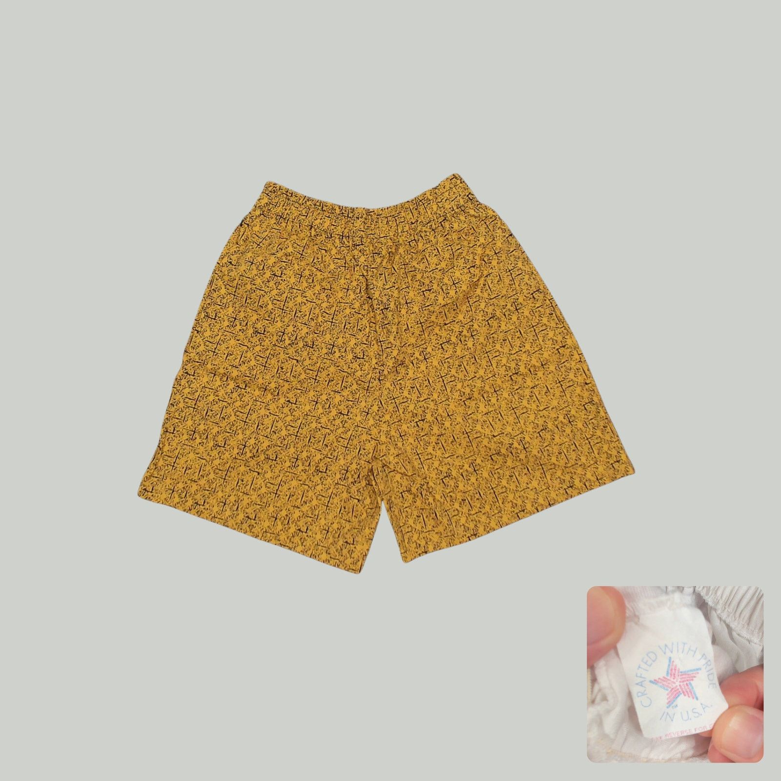 Vintage Vintage 80s Abstract Geometric High Waisted Shorts USA Made Size 25" / US 0 / IT 36 - 1 Thumbnail
