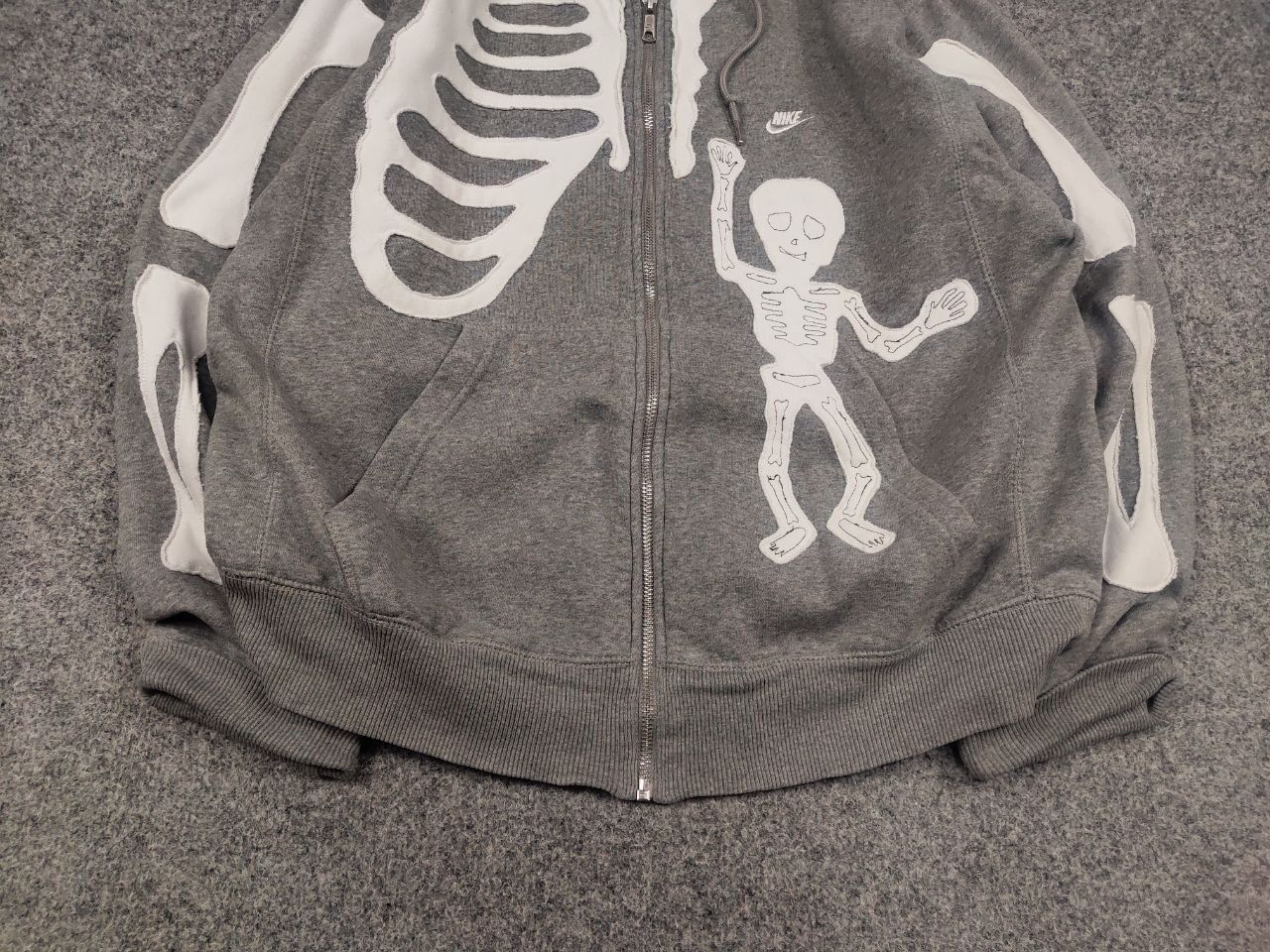 Nike Nike skeleton Logo vintage Rare reworked Zip Hoodie Y2K Size US L / EU 52-54 / 3 - 5 Thumbnail
