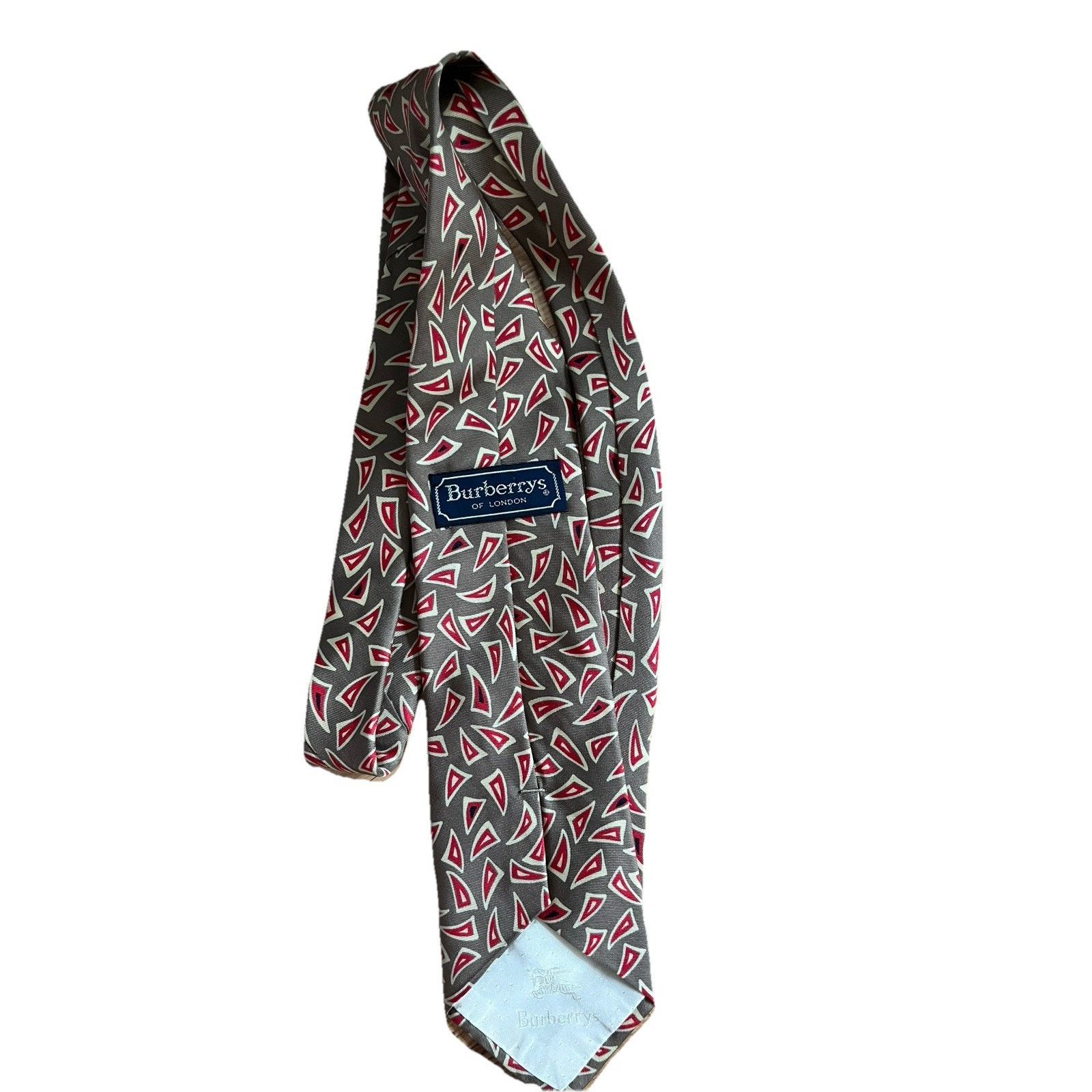Burberry Burberry London Classic 100% Silk Tie Beautiful Design Men’s Size ONE SIZE - 3 Thumbnail