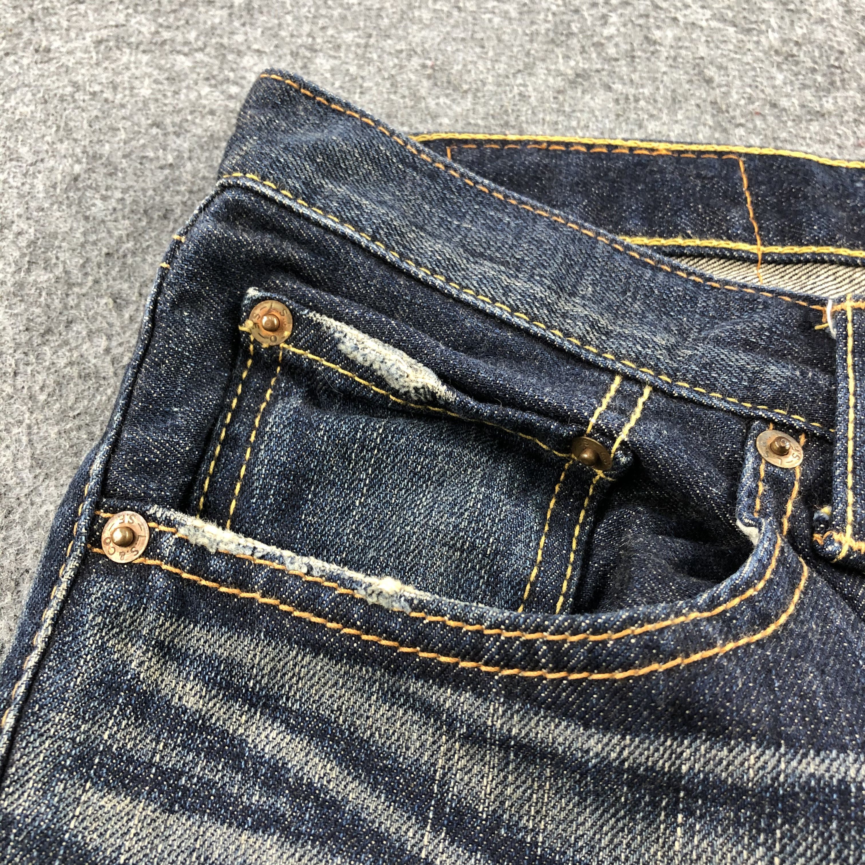 Levi's 90s Vintage Levis 707 Jeans-J1854 Size US 33 - 9 Thumbnail