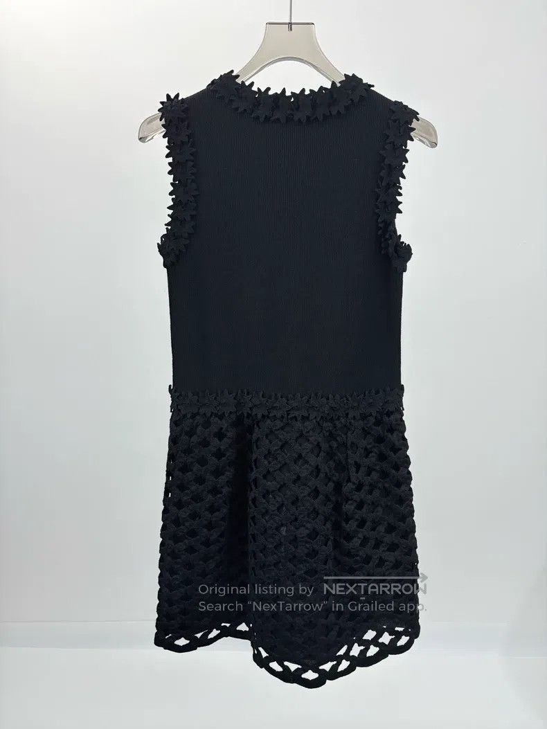 Chanel Chanel Knitted dress Size XS / US 0-2 / IT 36-38 - 2 Thumbnail