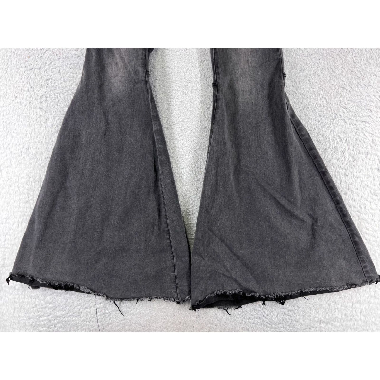 Free People Free People Womens Jeans Basic Black Cotton Blend 5-Pocket Denim Flared Rise Mid Inseam 29 Size 42" / US 20 - 2 Thumbnail
