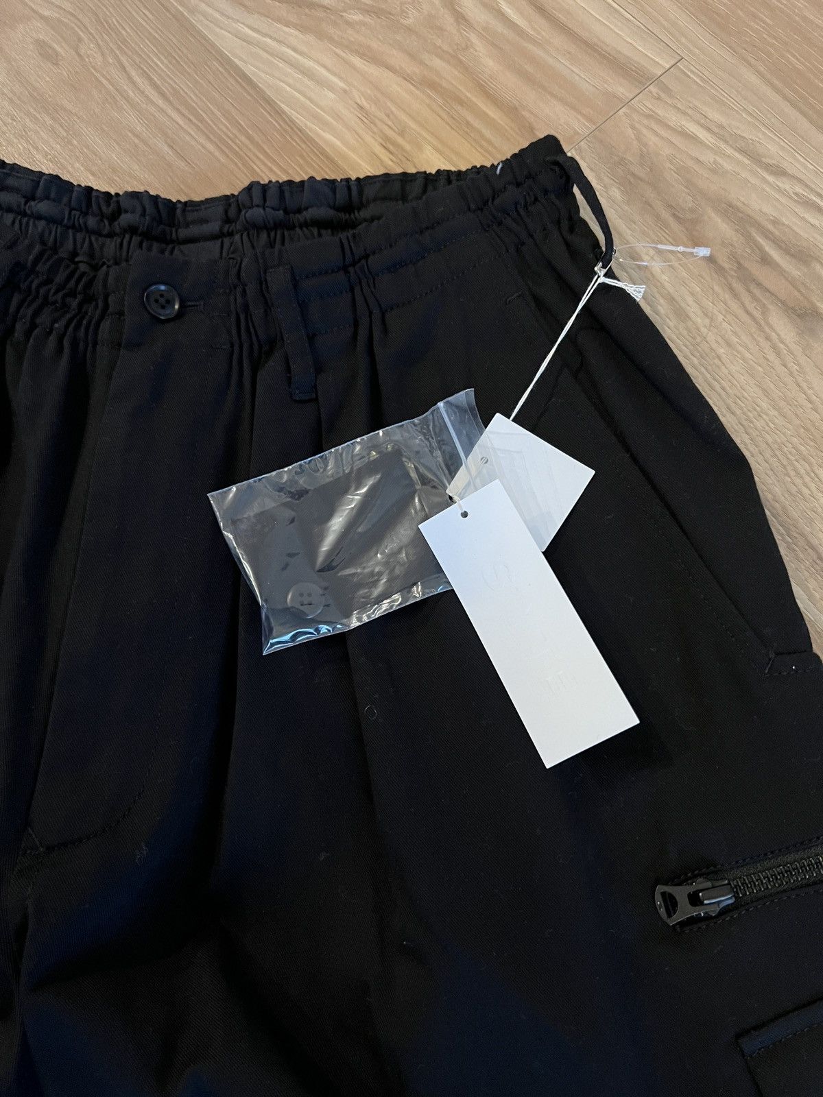 Yohji Yamamoto Yohji Syte Cotton Twill Knee Tuck Cargo Pants Size US 32 / EU 48 - 3 Thumbnail