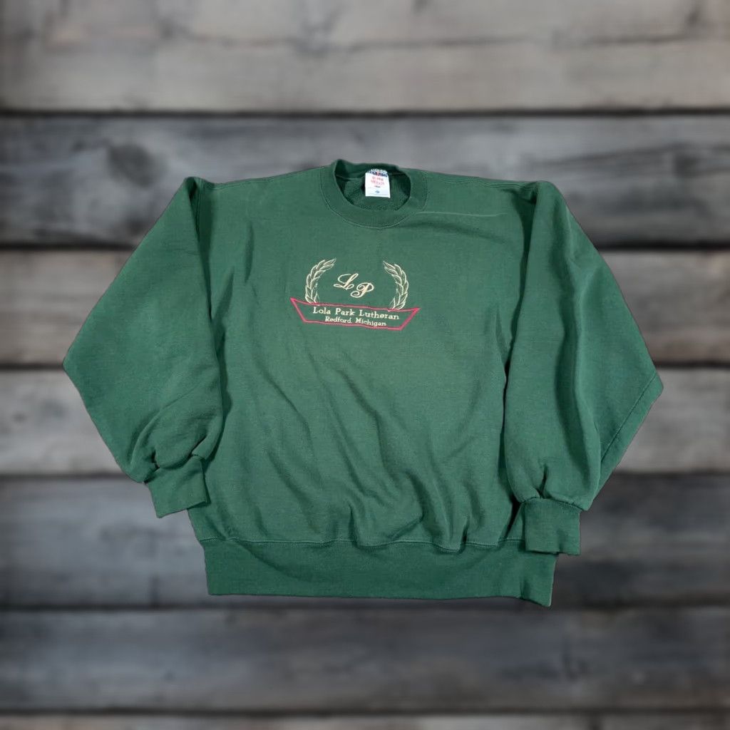 Jerzees VINTAGE Jerzees Sweatshirt Adult Large Green Embroidered Michigan Lola Park Lutheran Size US L / EU 52-54 / 3 - 1 Thumbnail