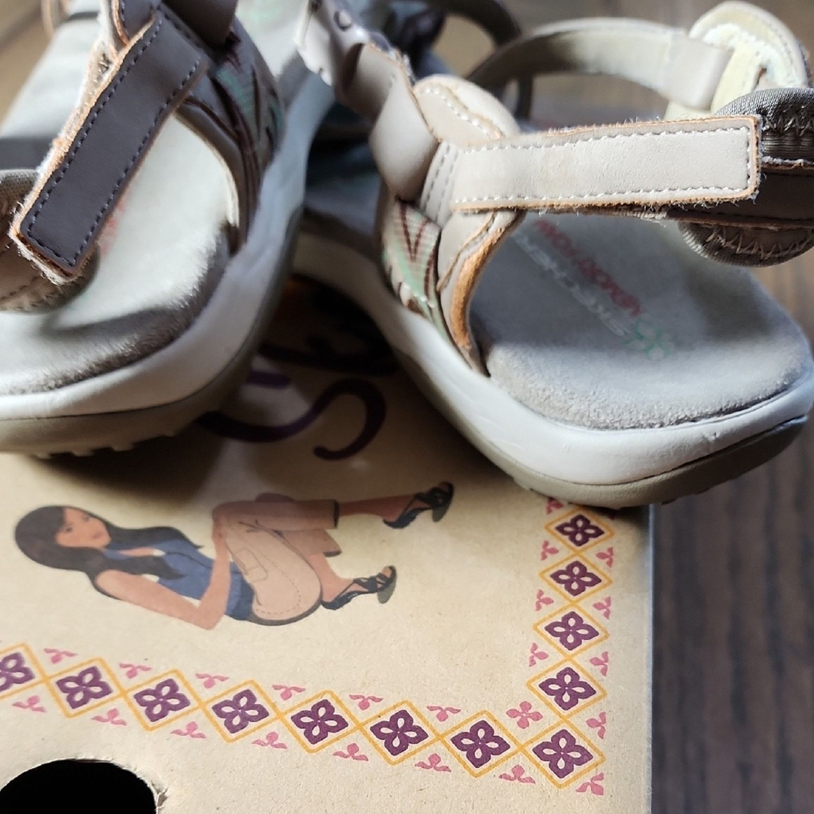 SKECHERS Skechers Women's Cream and Tan Sandals Size US 7 / IT 37 - 5 Thumbnail