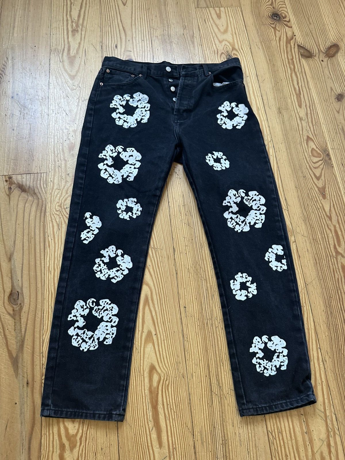 DENIM TEARS Black denim tear jeans (28) | Grailed