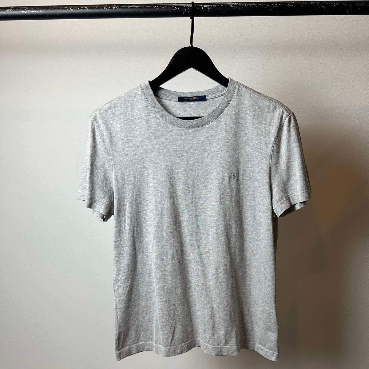 Louis Vuitton LOUIS VUITTON BASIC T SHIRT Size US S / EU 44-46 / 1 - 1 Thumbnail