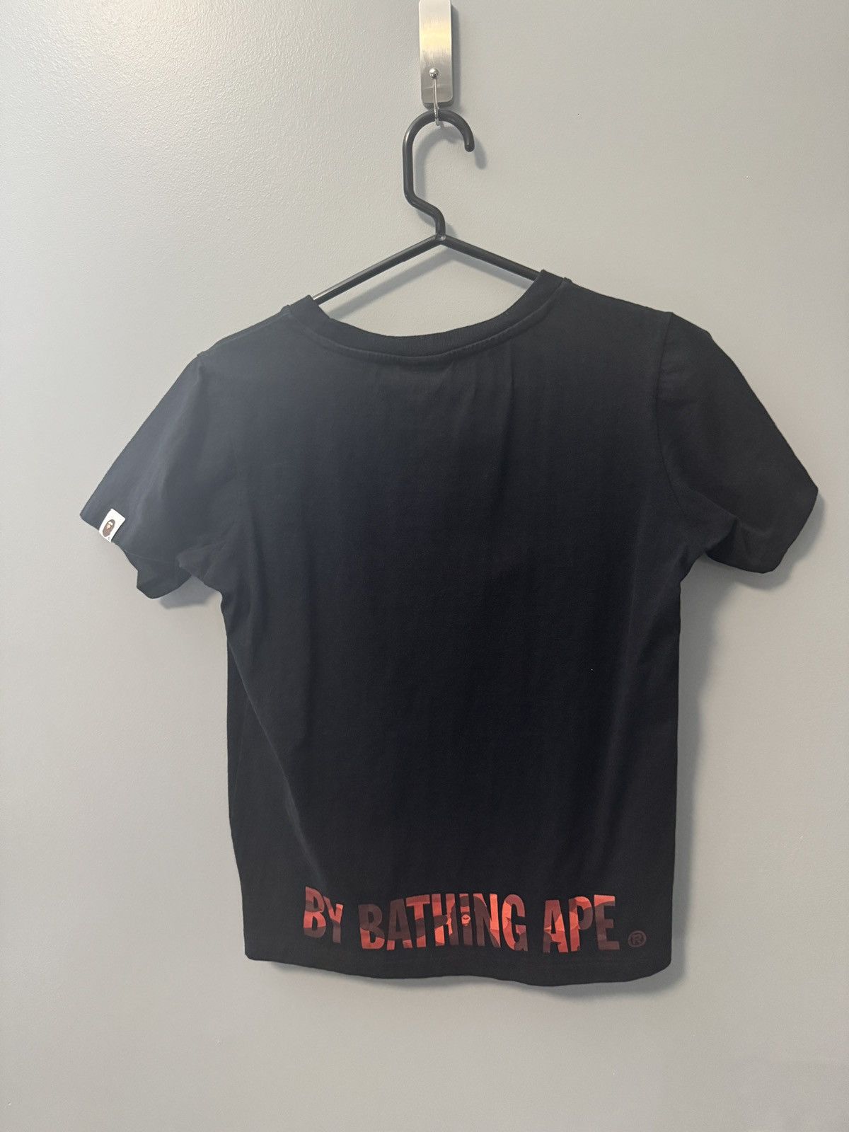 Bape Black short sleeve Bape tee ladies with red camo Size XS / US 0-2 / IT 36-38 - 6 Thumbnail