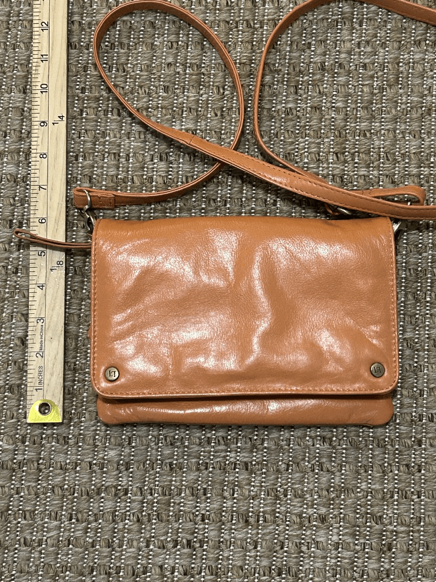 Other Latico —Tan Bag | Very good · Sz oS Size ONE SIZE - 6 Thumbnail