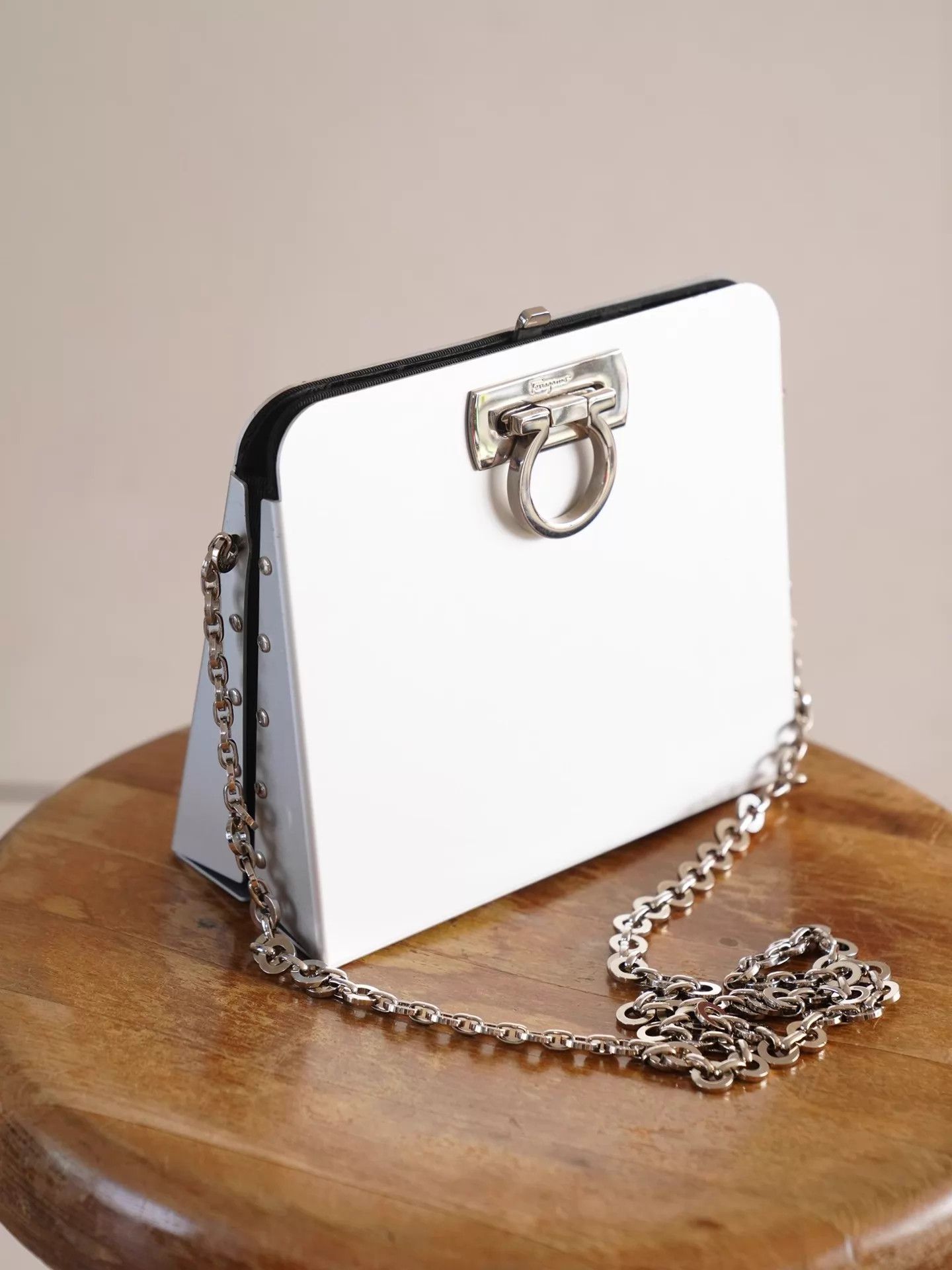 Salvatore Ferragamo Ferragamo Aluminum Limited Horsebit Silver Shoulderbag Size ONE SIZE - 2 Thumbnail