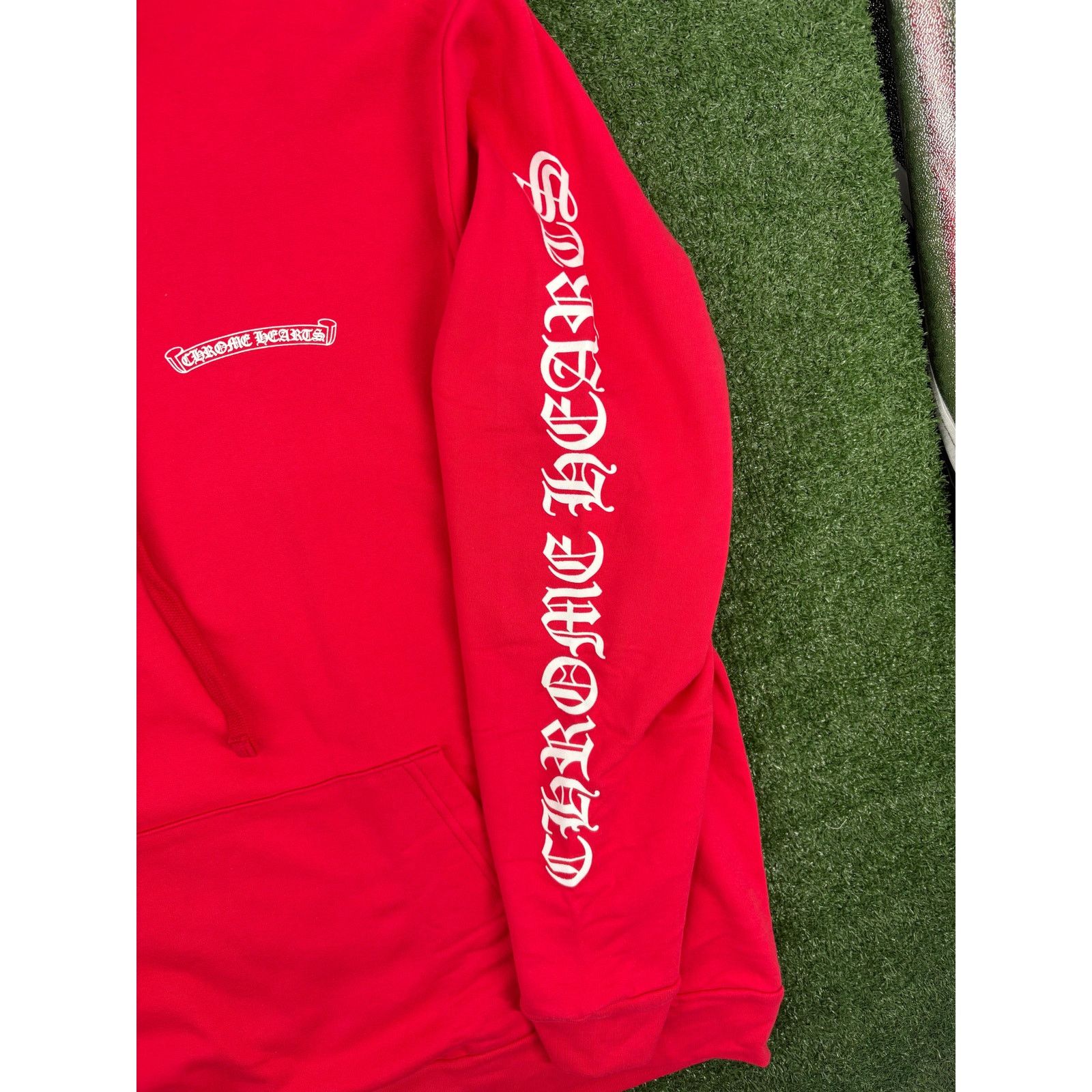 Chrome Hearts Chrome Hearts "Scroll Logo" Red Pullover Hoodie Size XXL Size US XXL / EU 58 / 5 - 3 Thumbnail