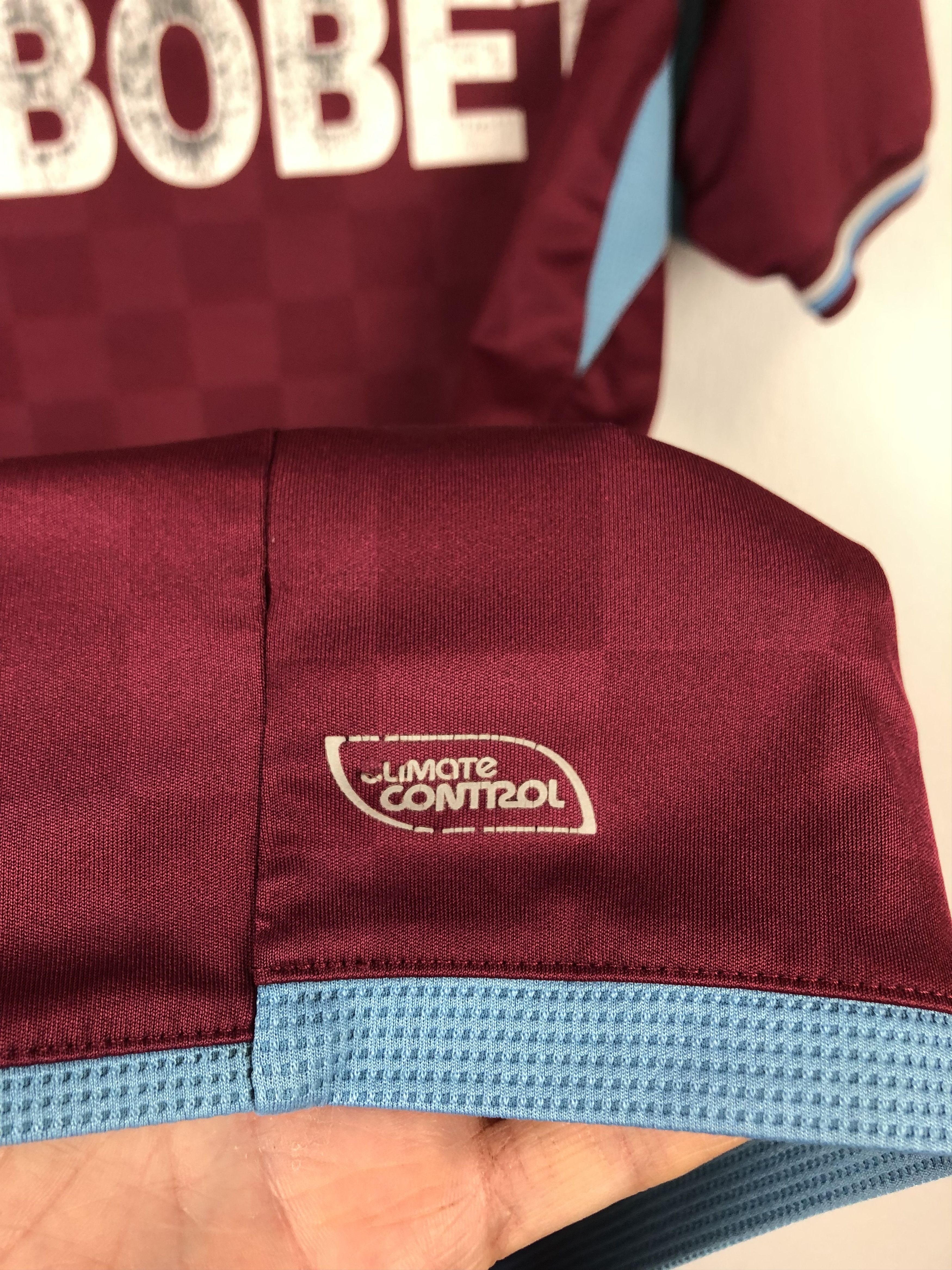 Umbro West Ham United Home football shirt 2009 Soccer Jersey Rare Size US M / EU 48-50 / 2 - 9 Thumbnail
