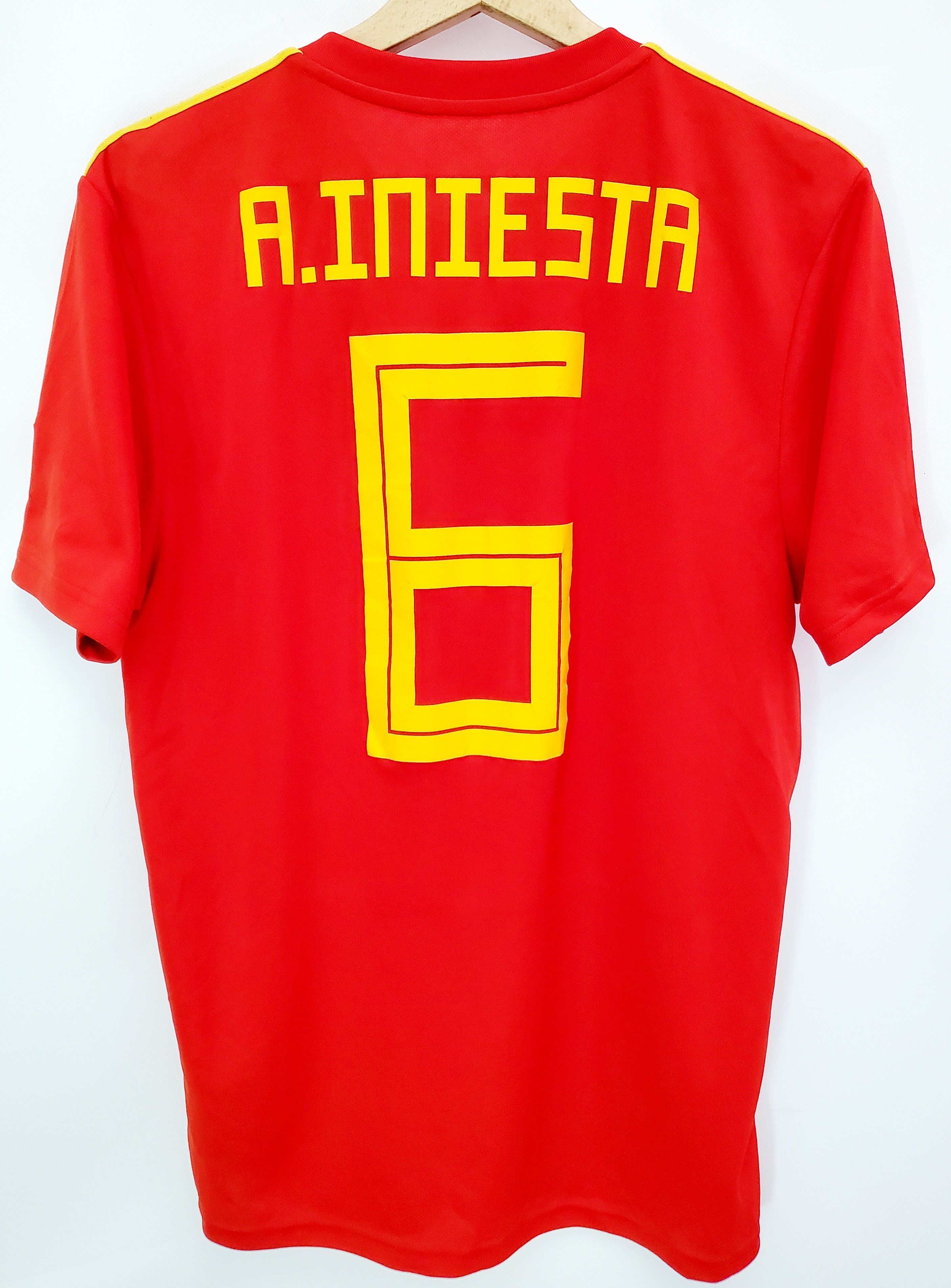 Adidas Spain World Cup 2018 Home soccer Jersey #6 A. Iniesta size M Size US M / EU 48-50 / 2 - 2 Thumbnail
