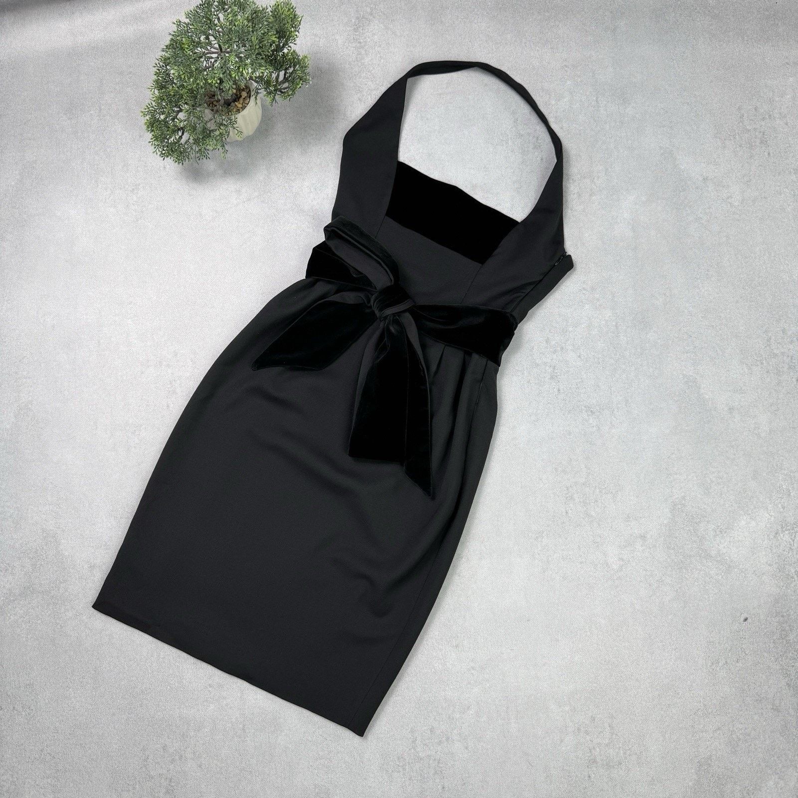Dsquared2 DSQUARED2 DRESS WITH DECORATIVE BOW Black Size 40 Size S / US 4 / IT 40 - 1 Thumbnail