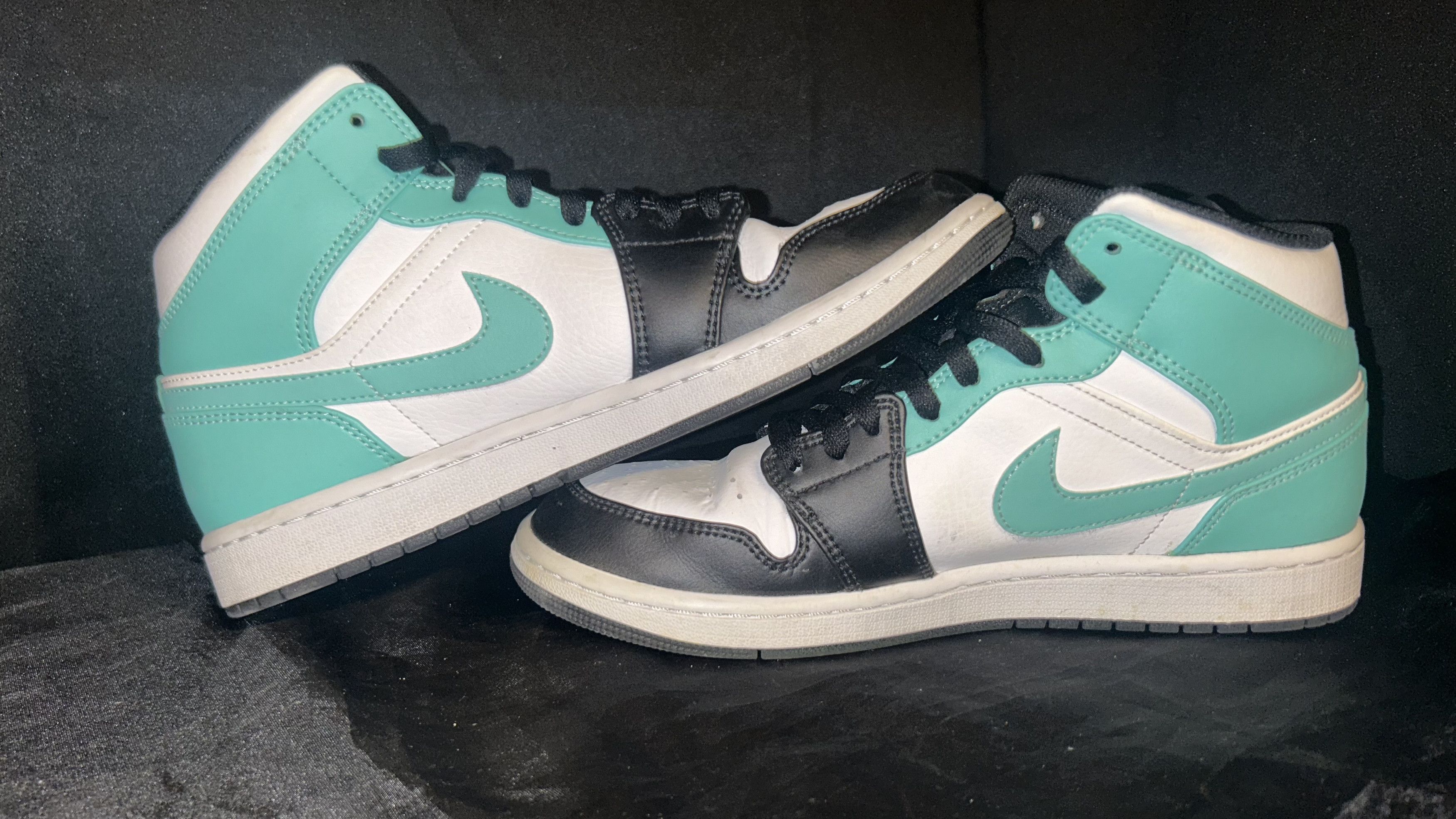 Nike Air Jordan 1 Mid “Tropical Twist / Igloo” - Men’s Size 10 Size US 10 / EU 43 - 3 Thumbnail