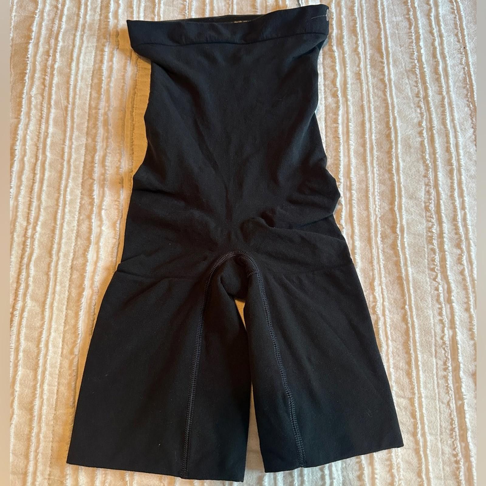 Domenico Spano SPANX Women's Power Series Shapewear Small Bike Shorts NEW Size 28" / US 6 / IT 42 - 2 Thumbnail