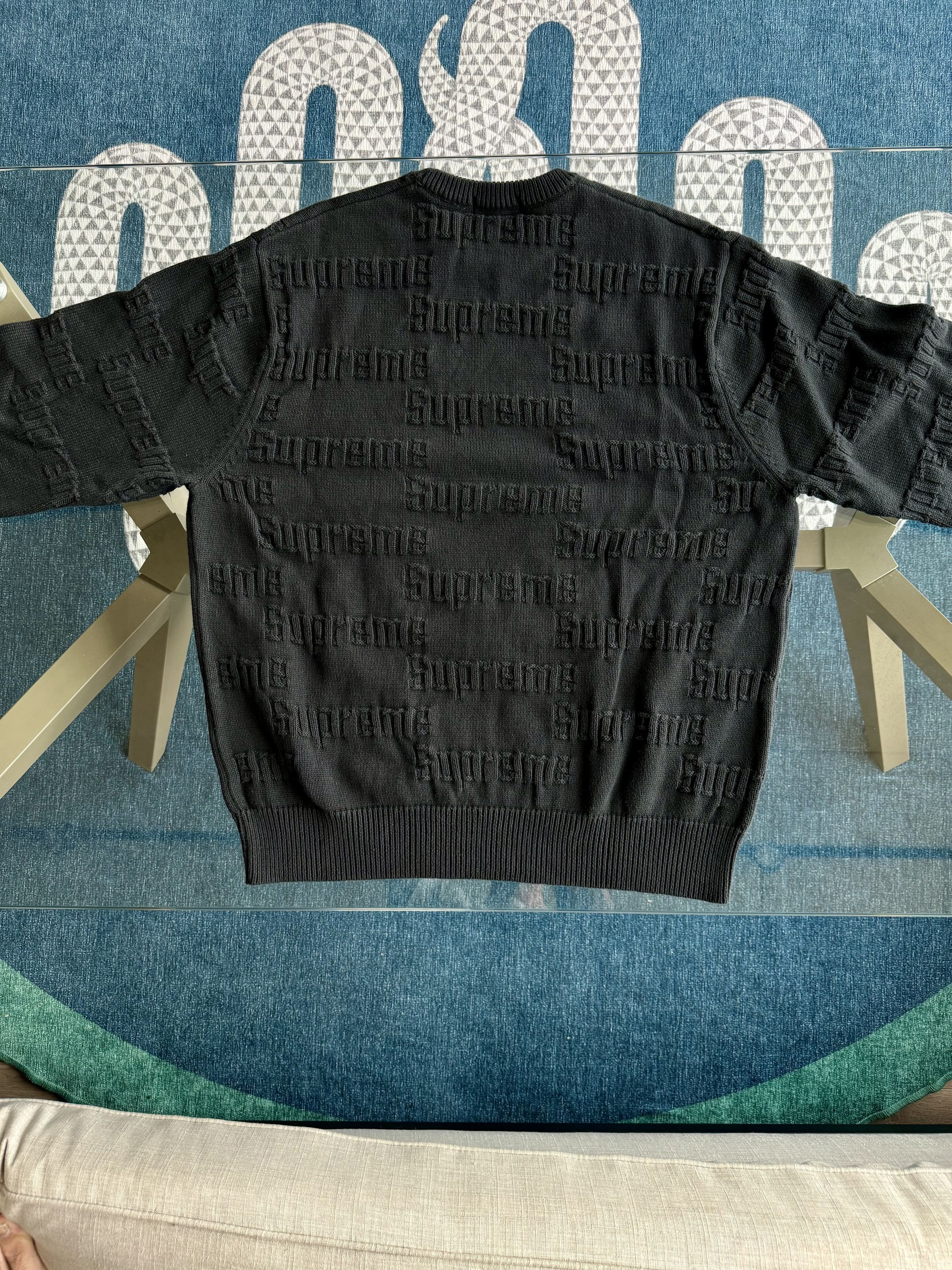 Supreme Supreme Raised Logo Sweater Size US L / EU 52-54 / 3 - 5 Thumbnail