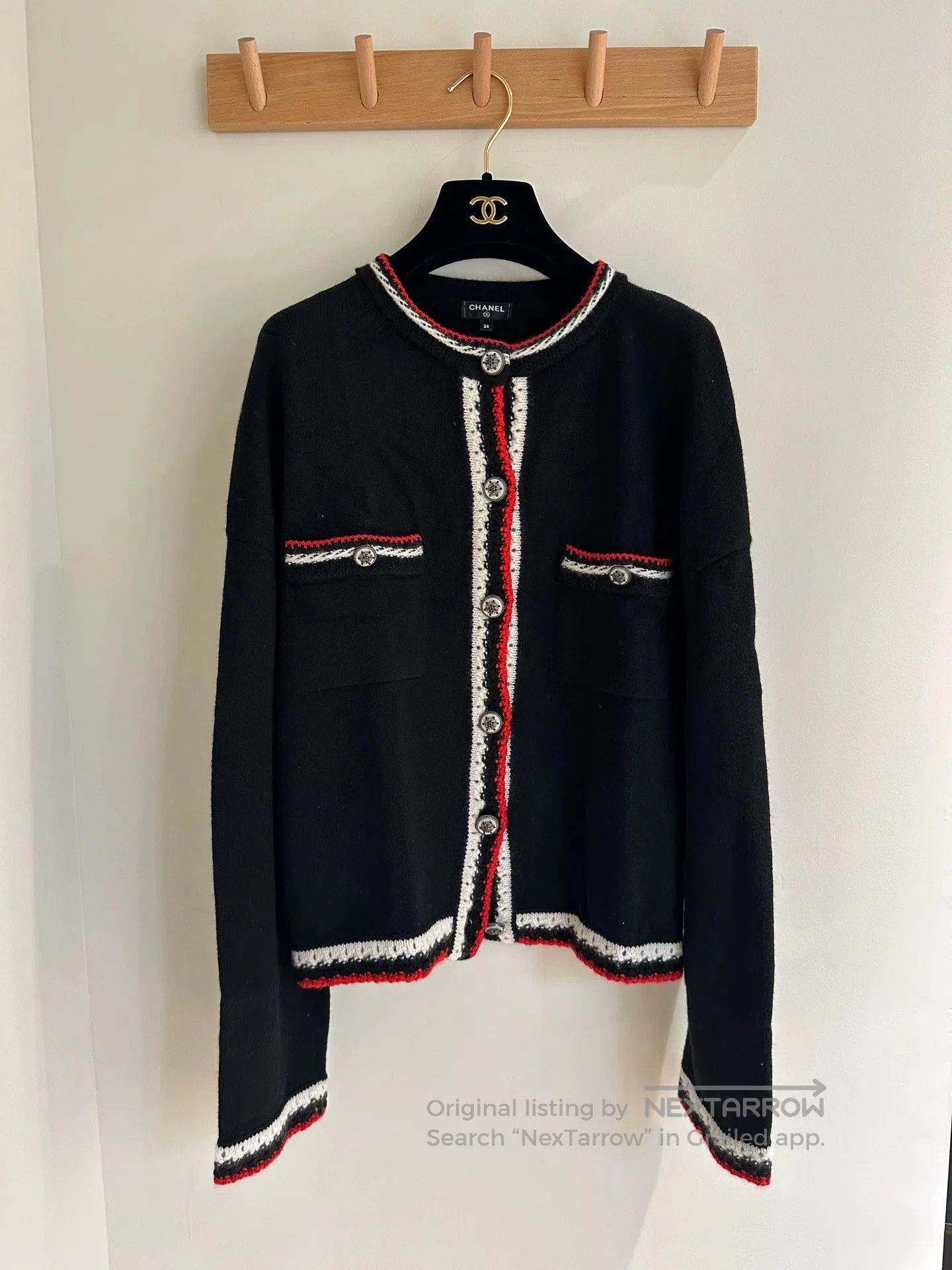 Chanel Chanel Black Red Trim Cardigan FR36. Size US S / EU 44-46 / 1 - 1 Thumbnail