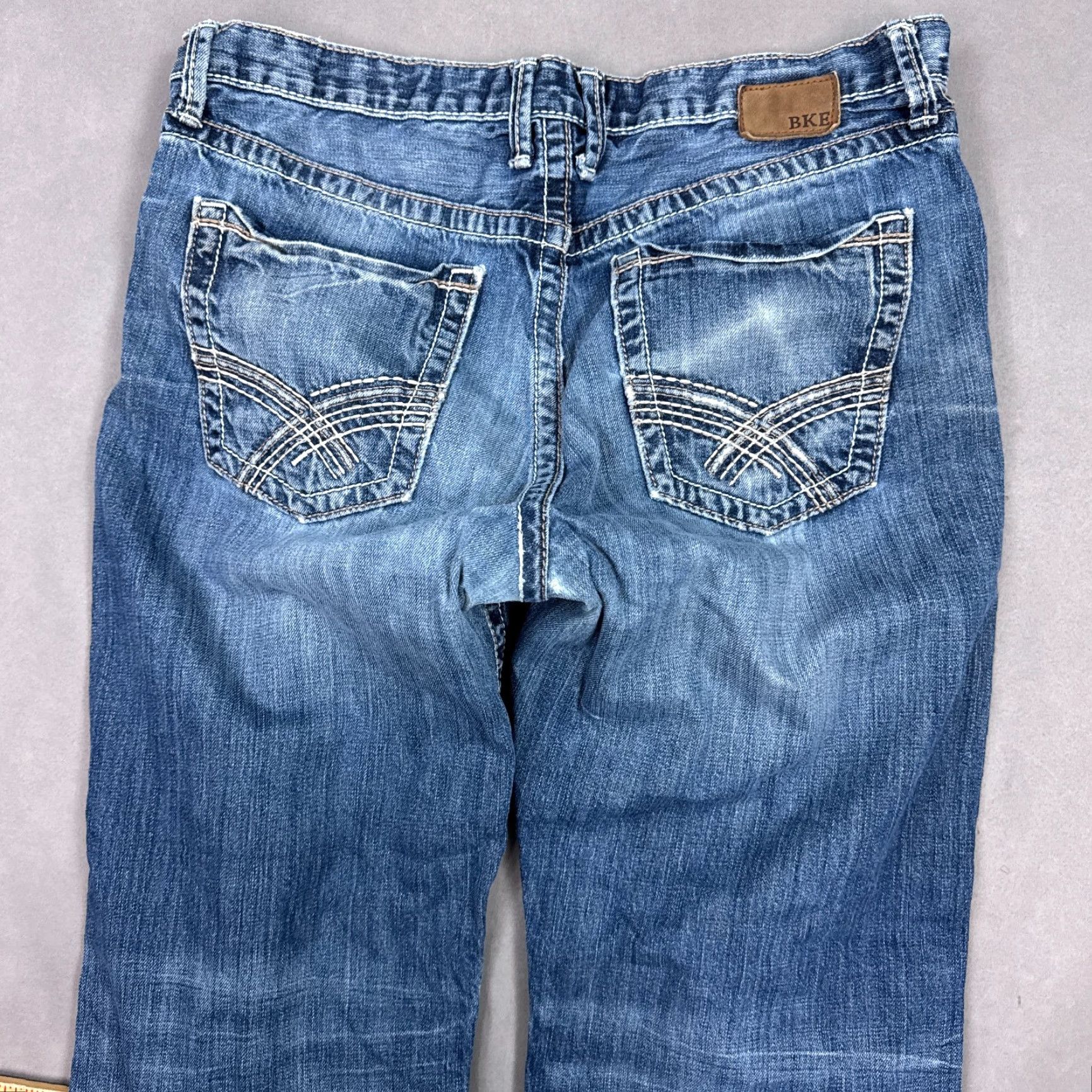 Vintage VINTAGE Buckle BKE Jeans Men 34x28 Blue Tyler Denim Pant Faded Straight Washout Repaired Size US 34 / EU 50 - 4 Thumbnail