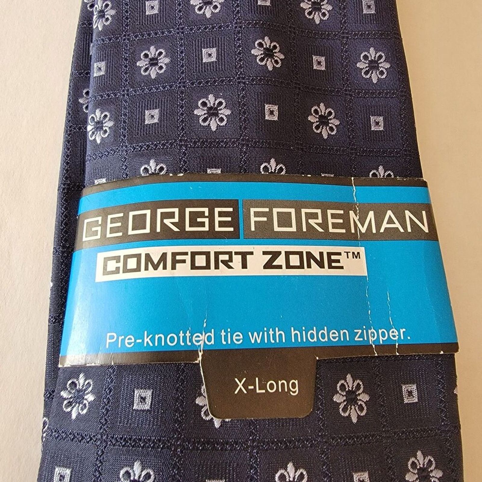 Other George Foreman X-Long Tie Navy w/ Squares & Flowers - NWT Size ONE SIZE - 3 Thumbnail
