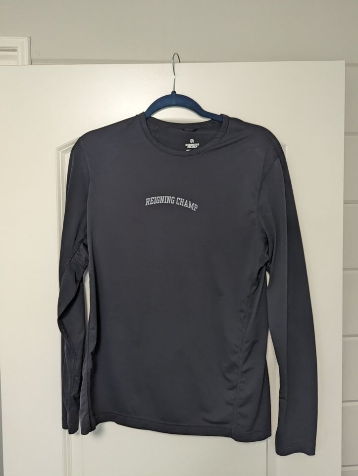 image of Reigning Champ Deltapeak 165 Crewneck in Black, Men's (Size Medium)