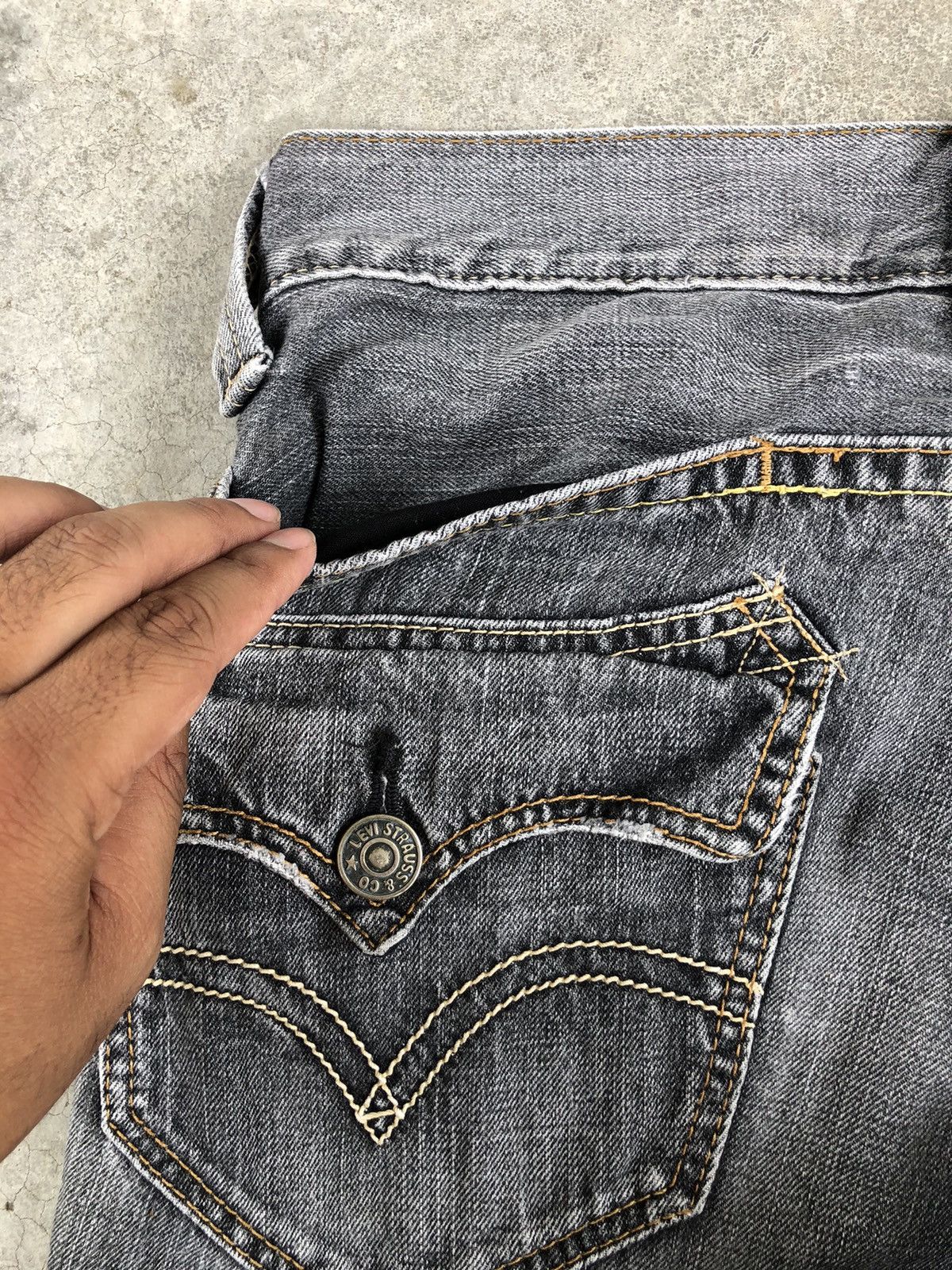 If Six Was Nine Y2k Levis Flared Jeans Distressed Jeans 507 Size US 31 - 20 Thumbnail