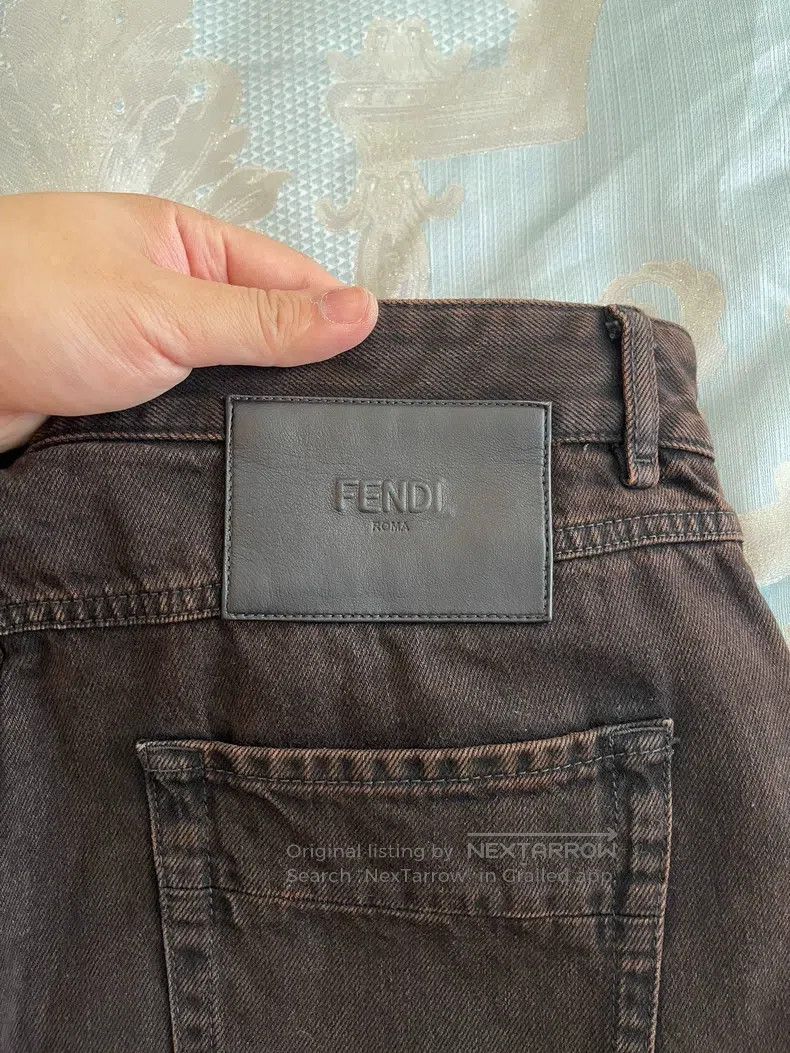 Fendi Fendi Dark Brown Jeans with Metal Logo on Front Pockets Size US 34 / EU 50 - 4 Thumbnail