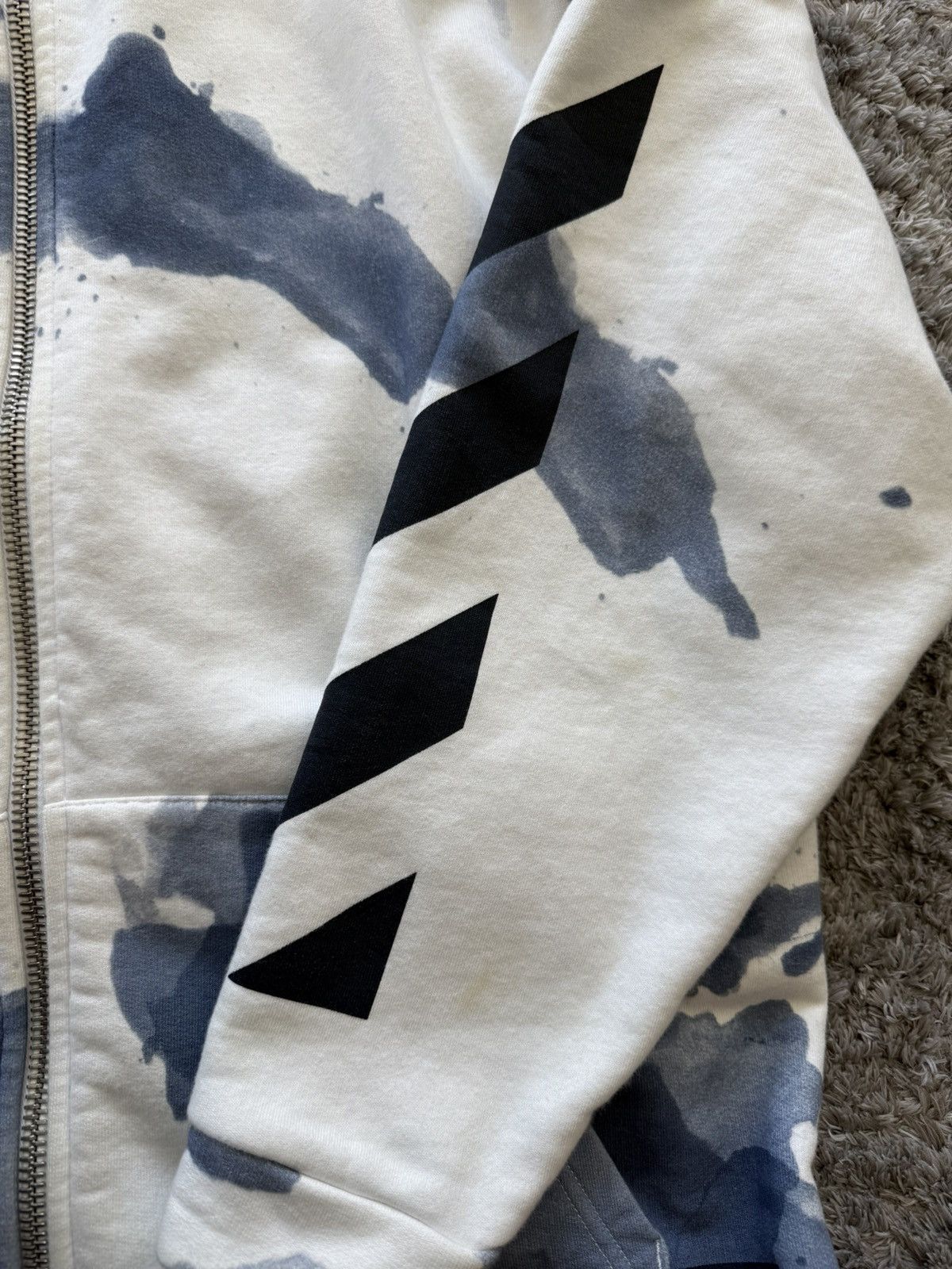 Off-White Off white Vintage Zip Up Hoodie size S Size US S / EU 44-46 / 1 - 2 Thumbnail