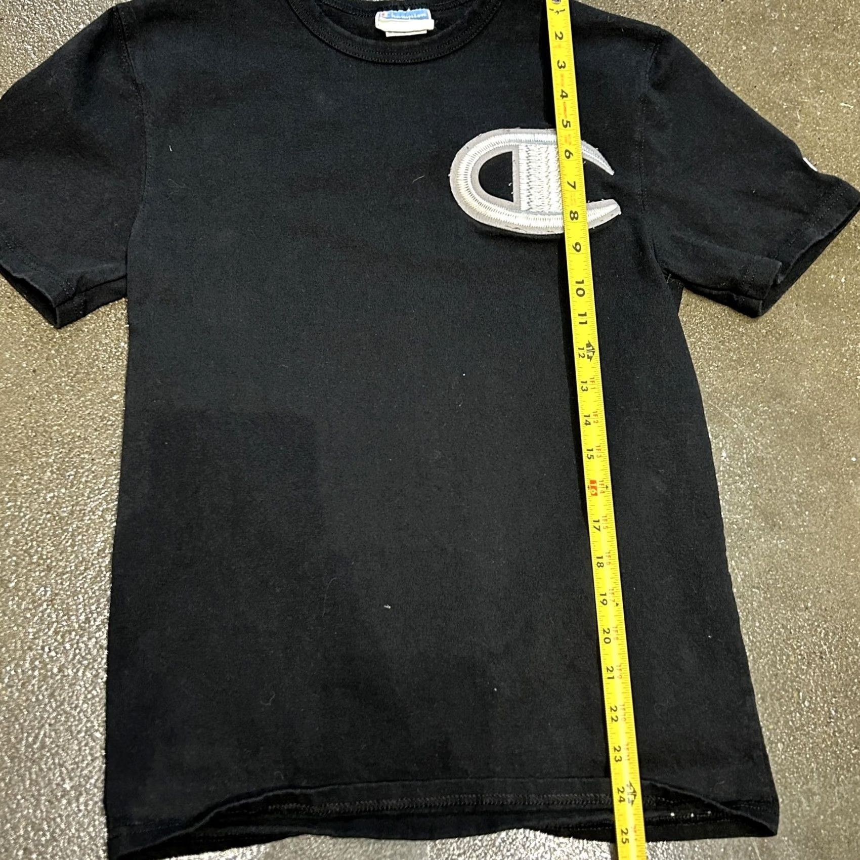 Champion Champion Shirt Mens S Black Big Logo Chenille Patch Tee Athletic Crewneck Size US S / EU 44-46 / 1 - 5 Thumbnail