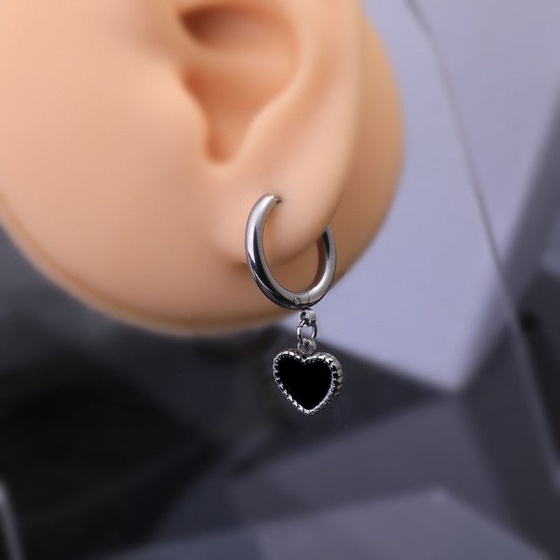 Jewelry × Sterling Silver Hearts Retro Earrings One Pairs Jewelry Size ONE SIZE - 1 Thumbnail
