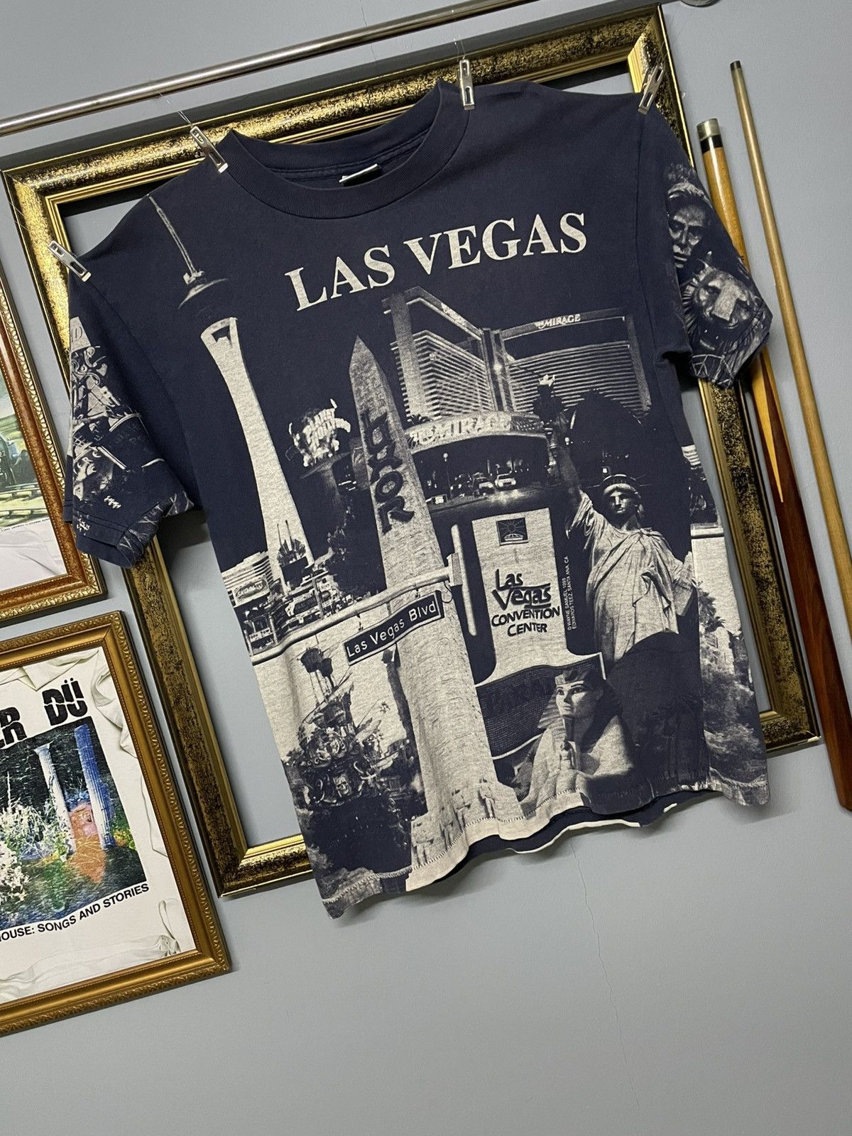 Vintage Rare Vintage 1998 Edwards Teez Iconic Las Vegas OVP Graphic Size US L / EU 52-54 / 3 - 2 Thumbnail