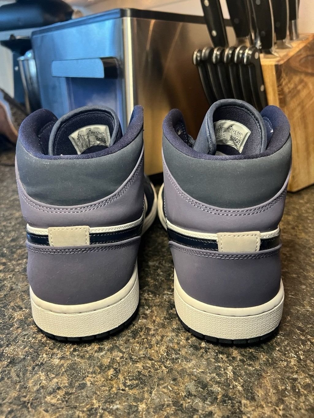 Nike Nike Air Jordan 1 Mid Obsidian Sanded Purple Size US 11.5 / EU 44-45 - 3 Thumbnail