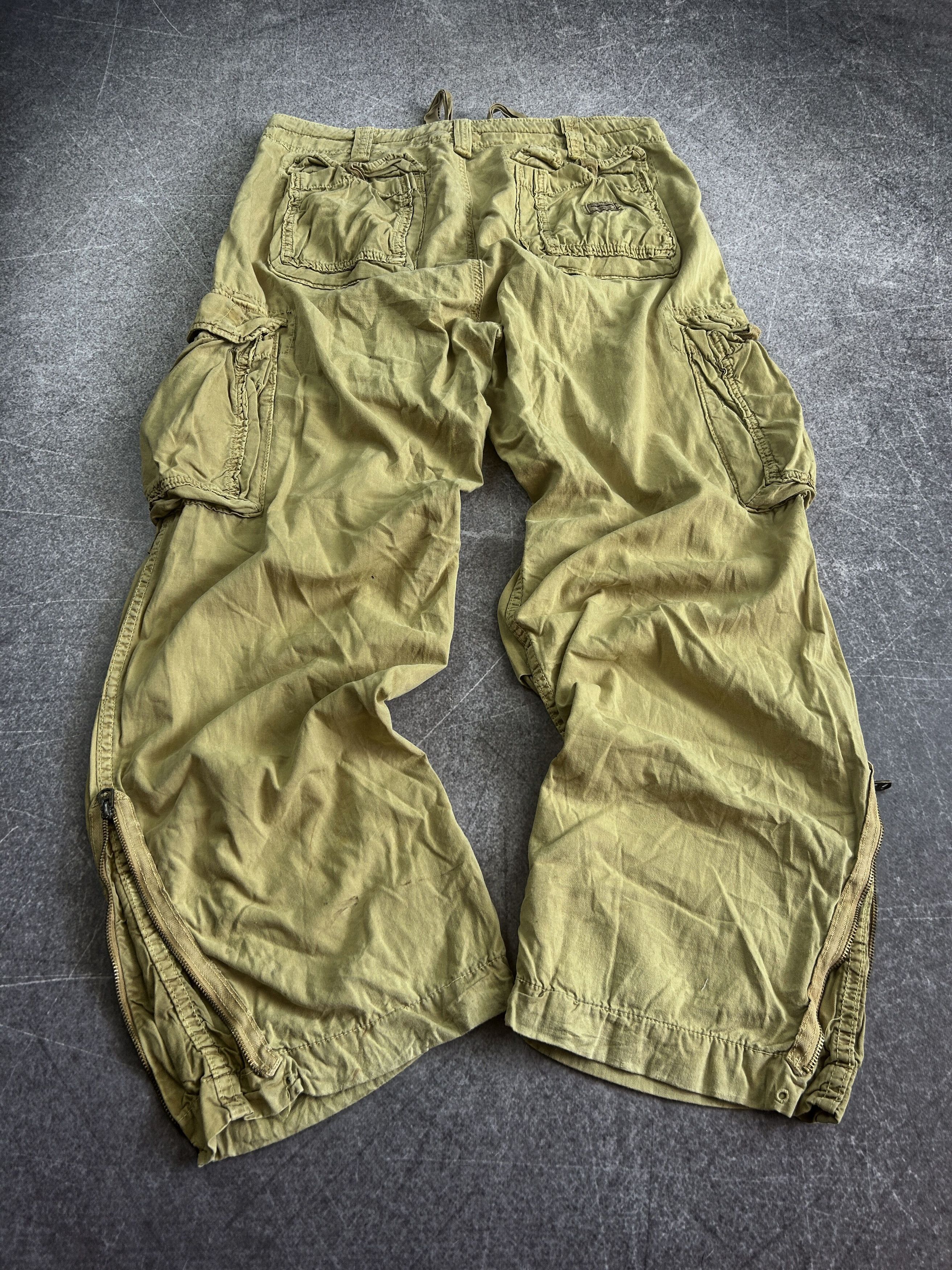 Japanese Brand Y2K Beige Cargo Pants Baggy Wide Leg Tactical Streetwear Fit Size US 32 / EU 48 - 2 Thumbnail