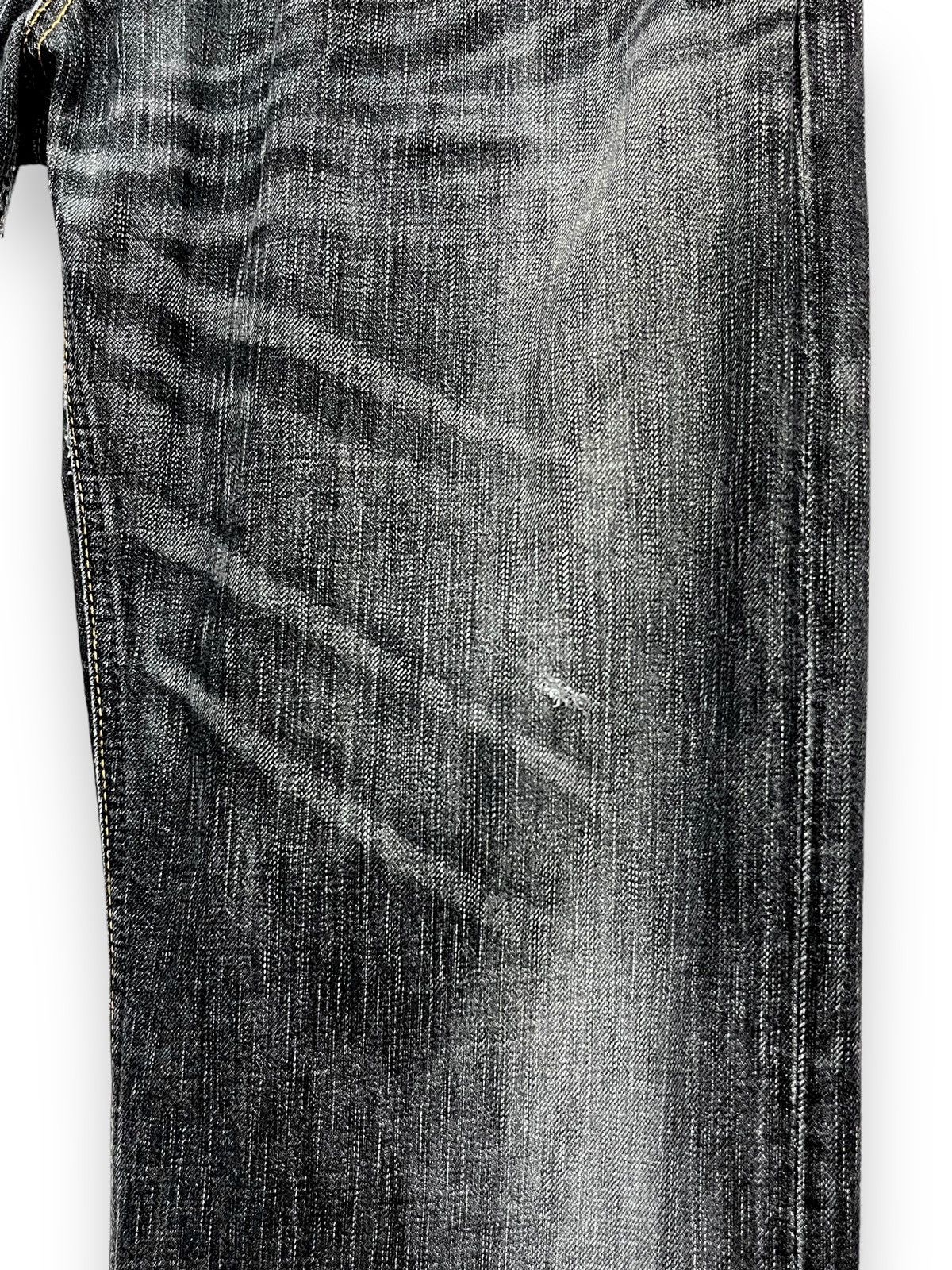 Edwin × Japanese Brand × Vintage FYE FLARE💥EDWIN BLUE TRIP Distressed Black MADE IN JAPAN💥 Size US 34 / EU 50 - 8 Thumbnail