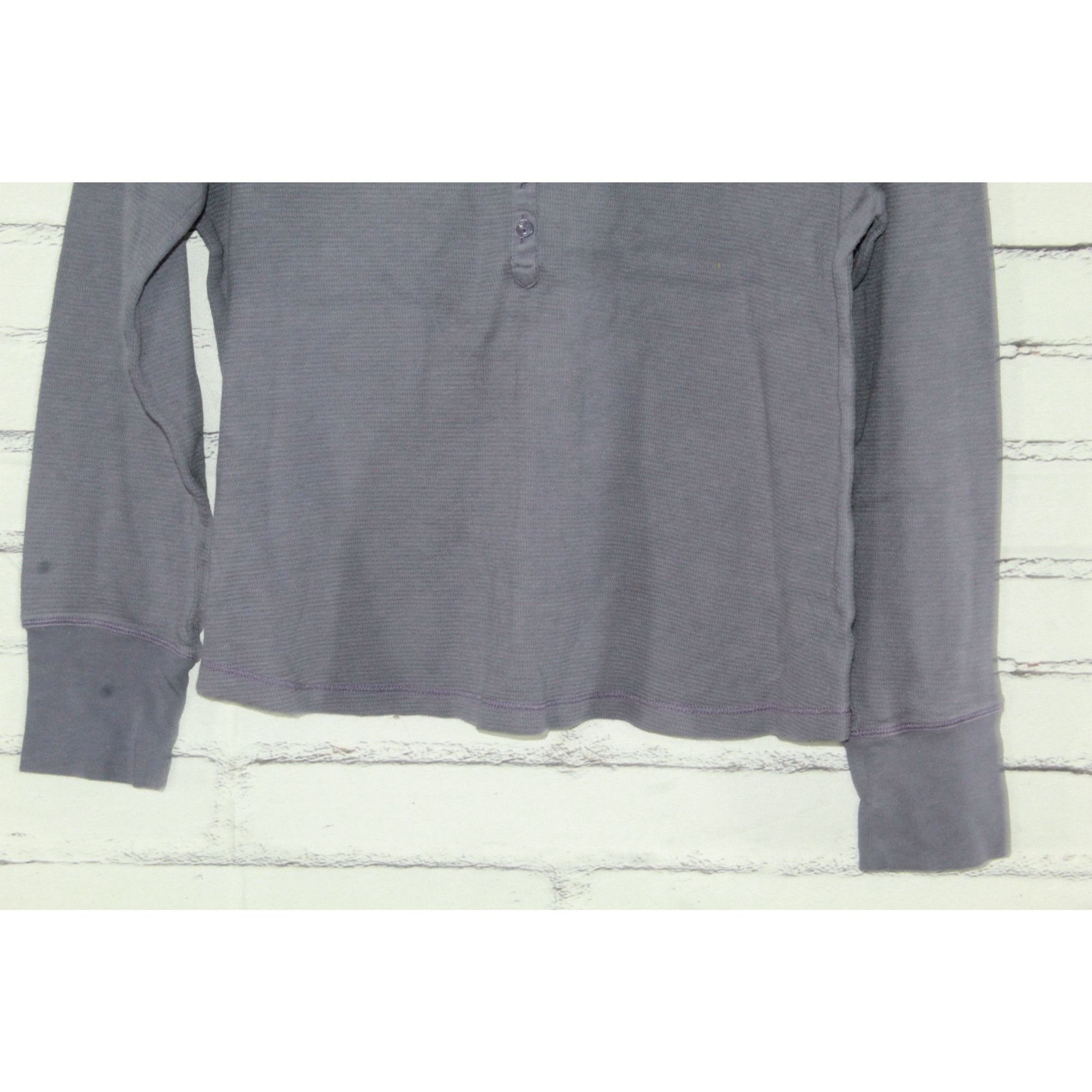 L.L. Bean LL Bean Women's Waffle Knit Henley Shirt Preppy Casual Navy Size L / US 10 / IT 46 - 10 Thumbnail
